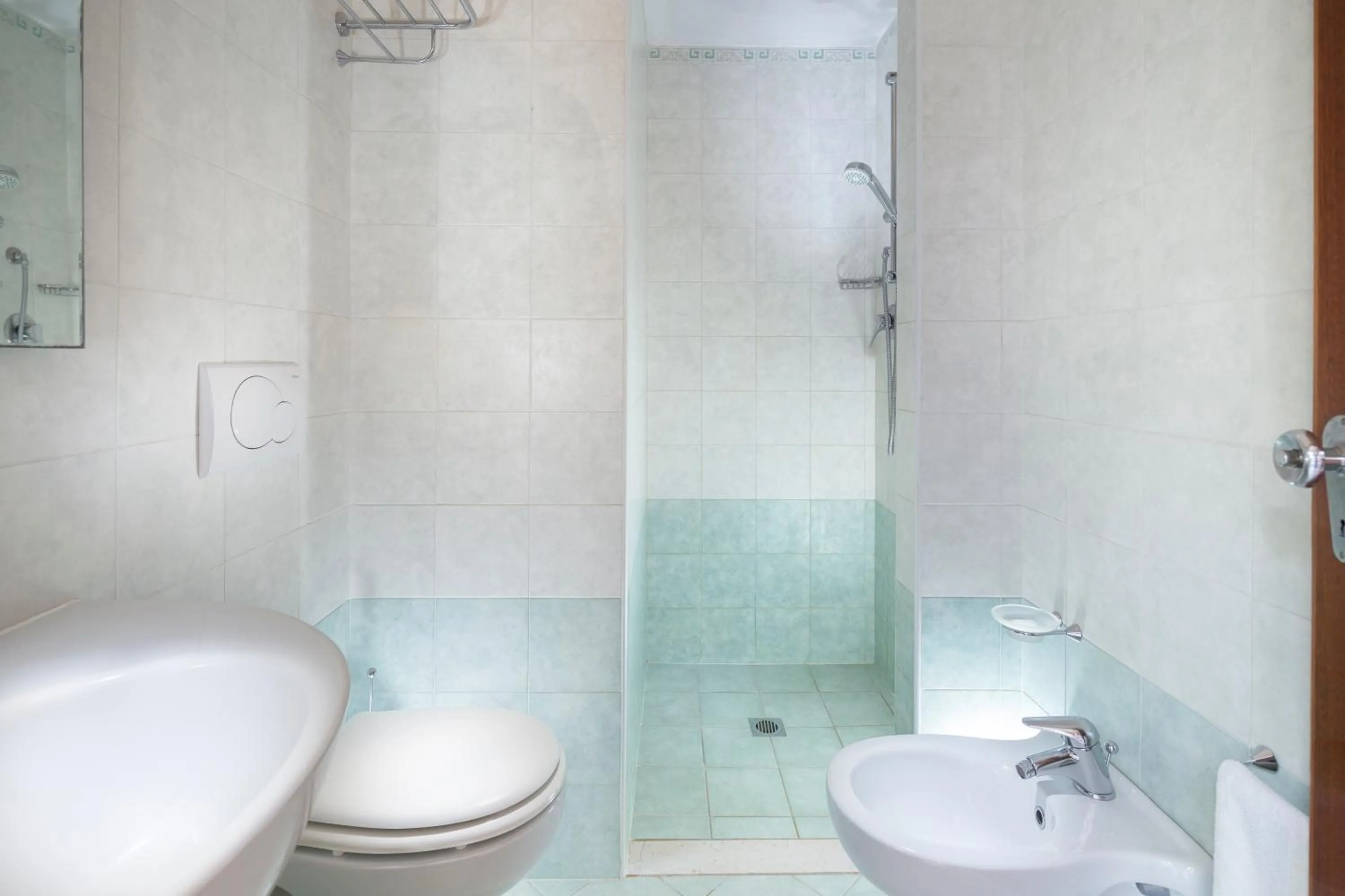 Bathroom in Hotel Foglieri