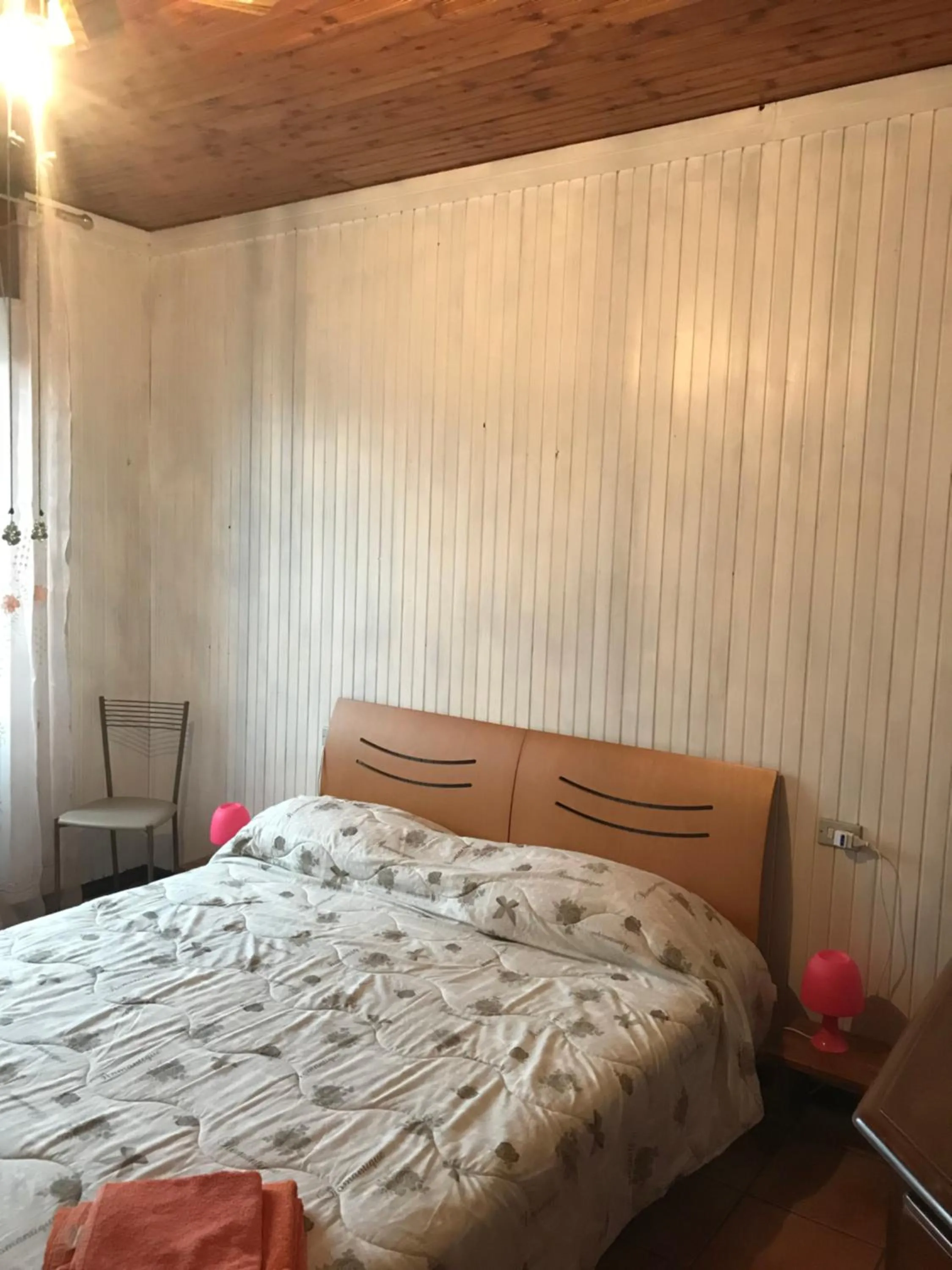 Bedroom, Bed in Grazioso Trilocale Centro/Stazione