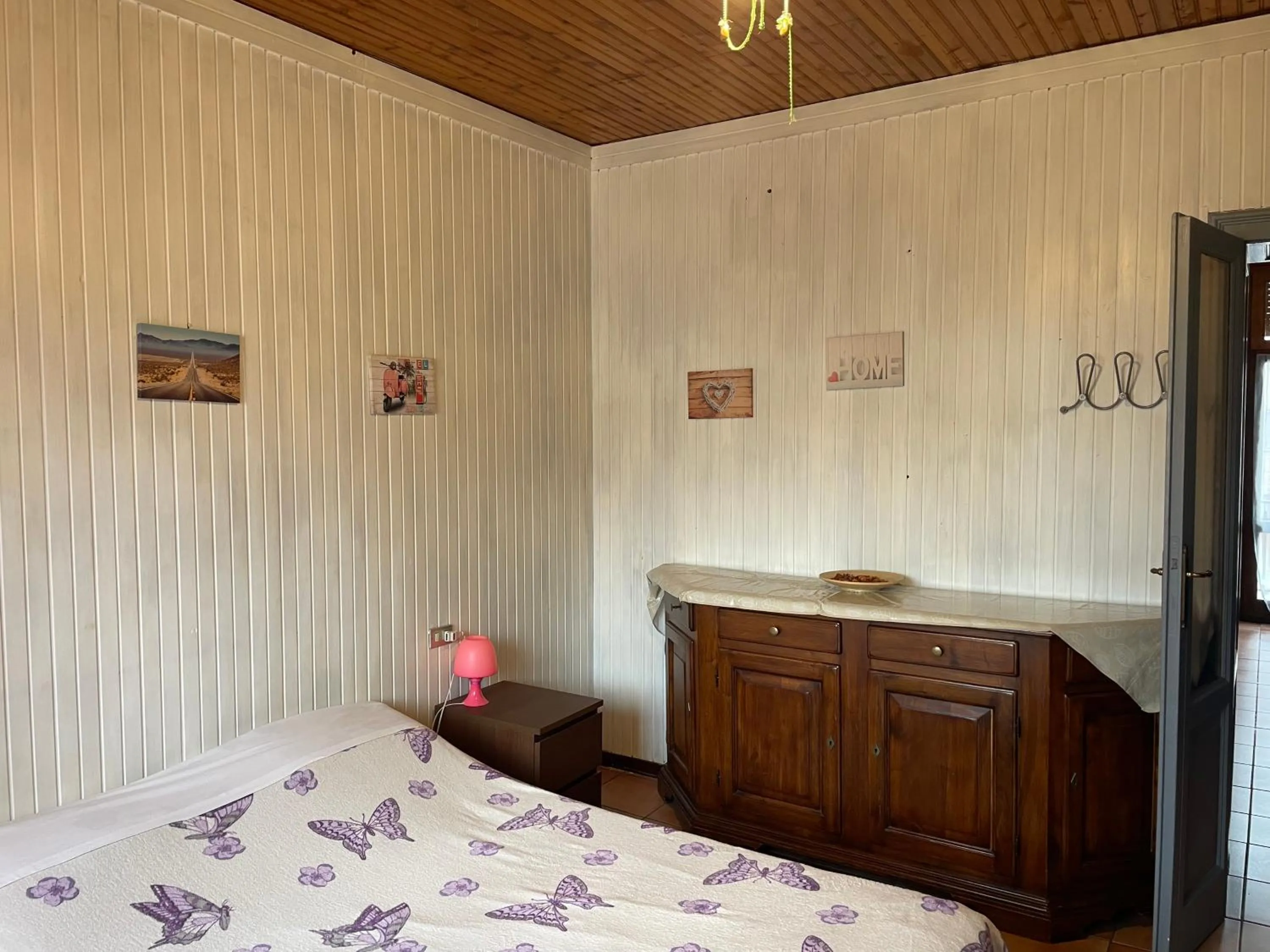 Photo of the whole room, Bed in Grazioso Trilocale Centro/Stazione