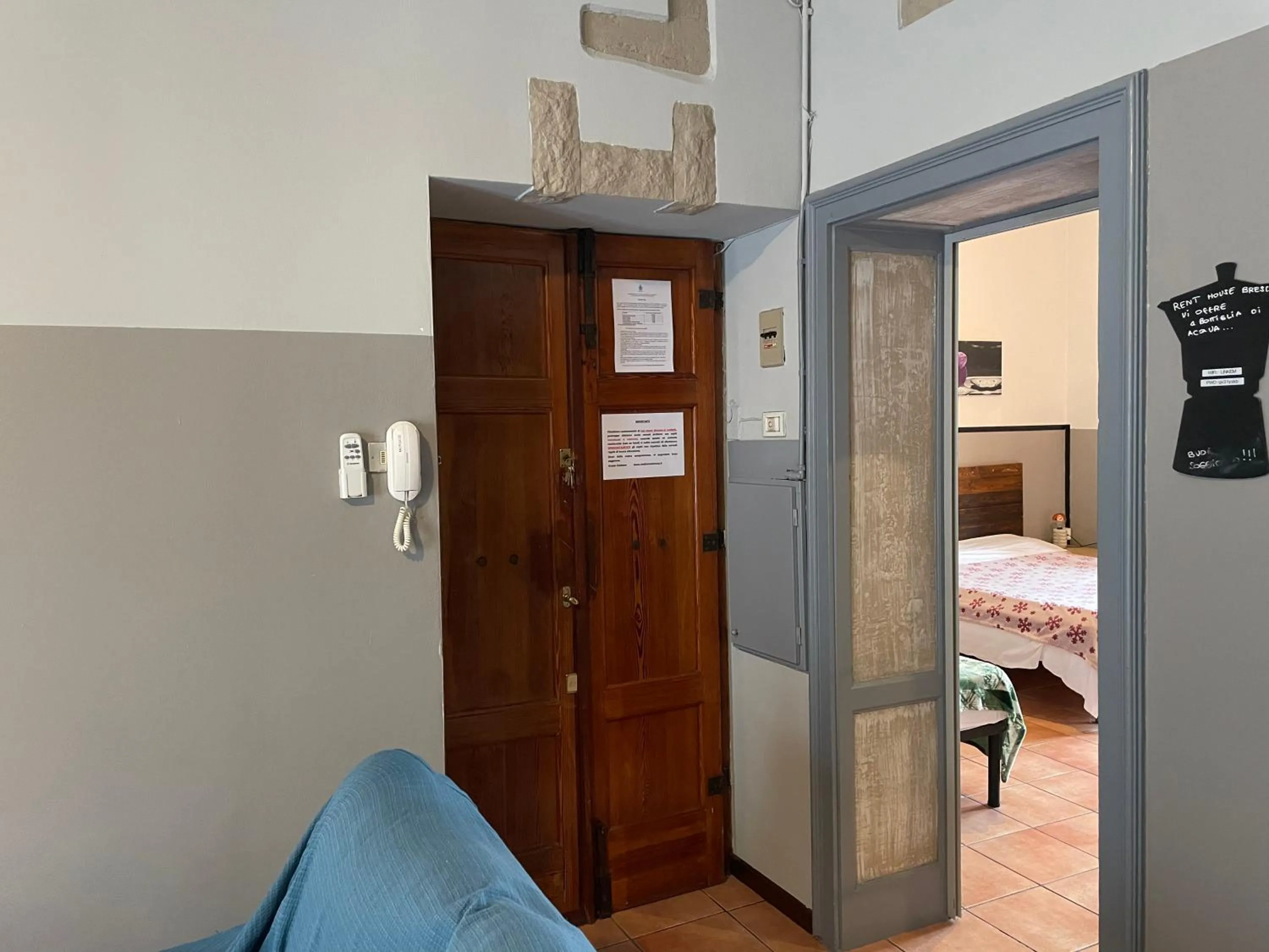 Bedroom, Bed in Grazioso Trilocale Centro/Stazione
