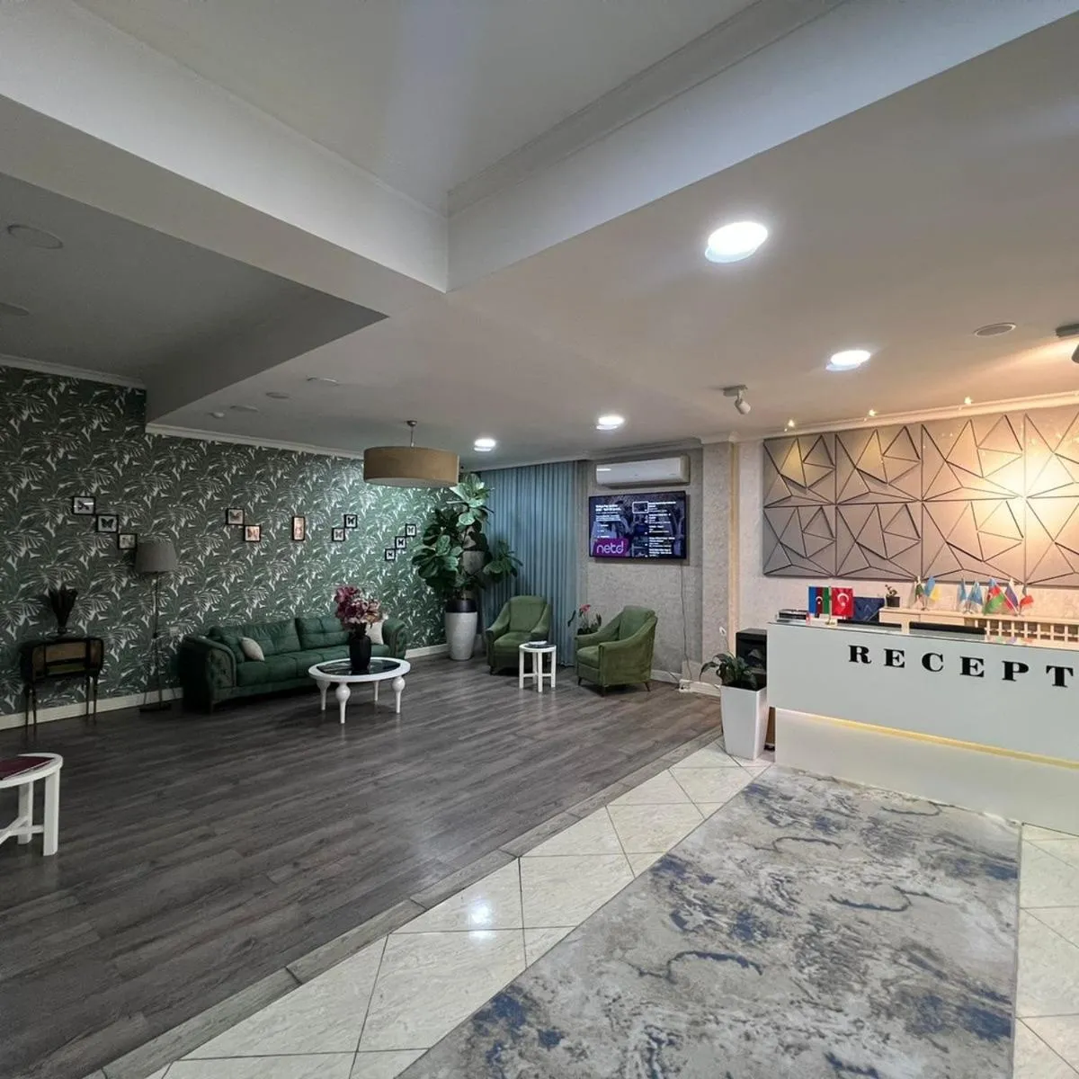 Lobby or reception in Hotel Empire Business Baku