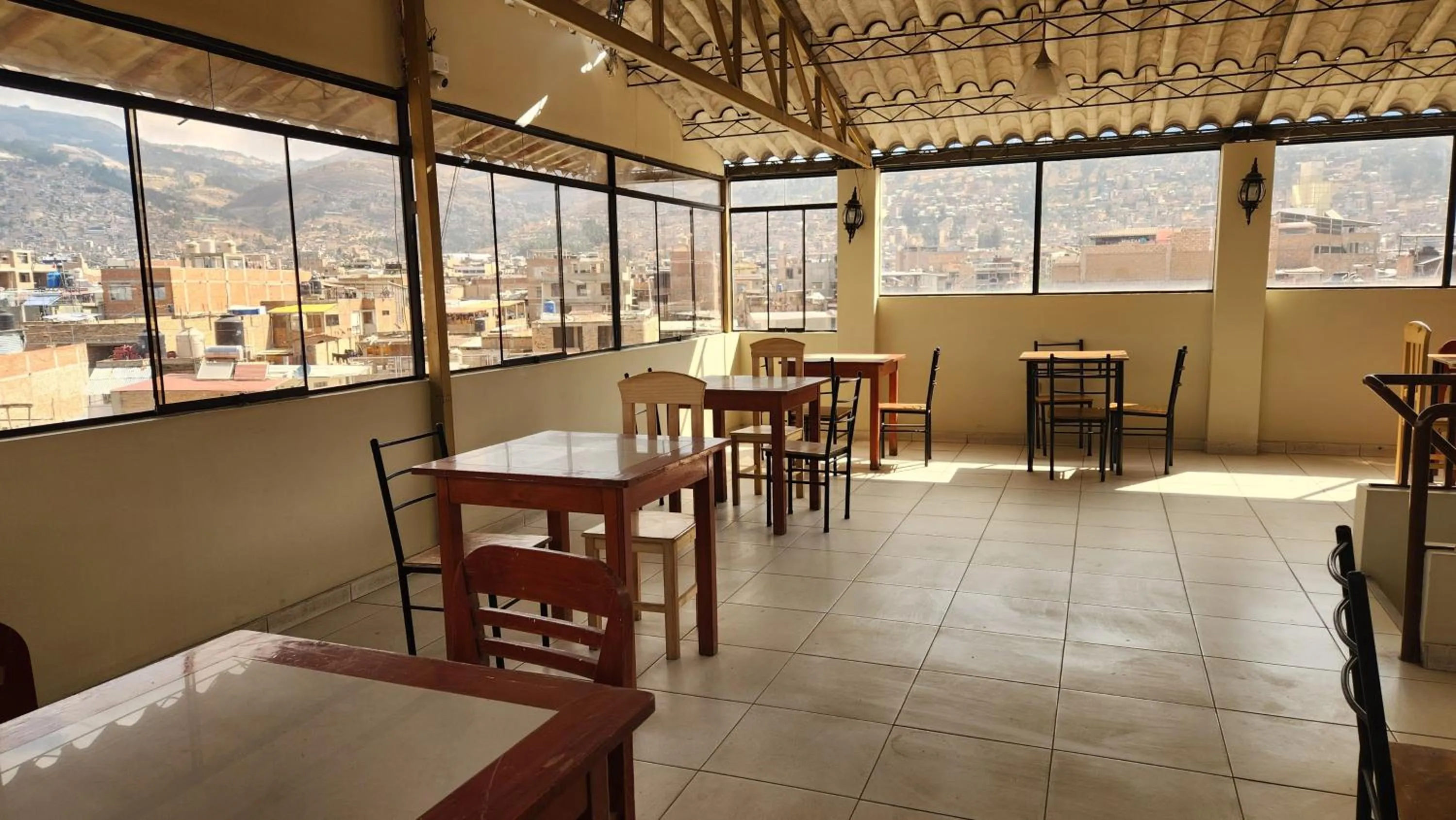 Restaurant/places to eat in Hotel El Gran Patriarca