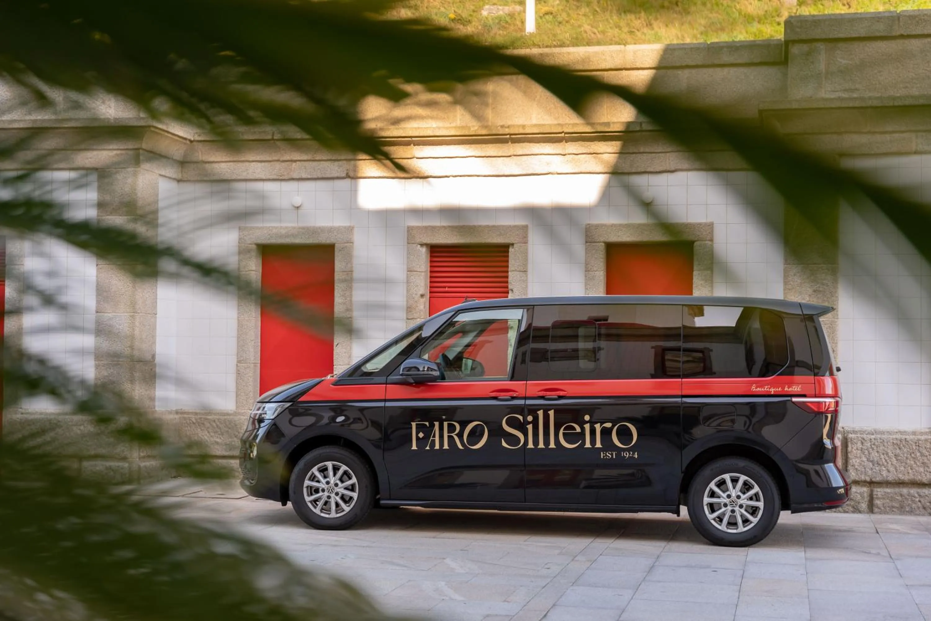 shuttle in Hotel Boutique Faro Silleiro