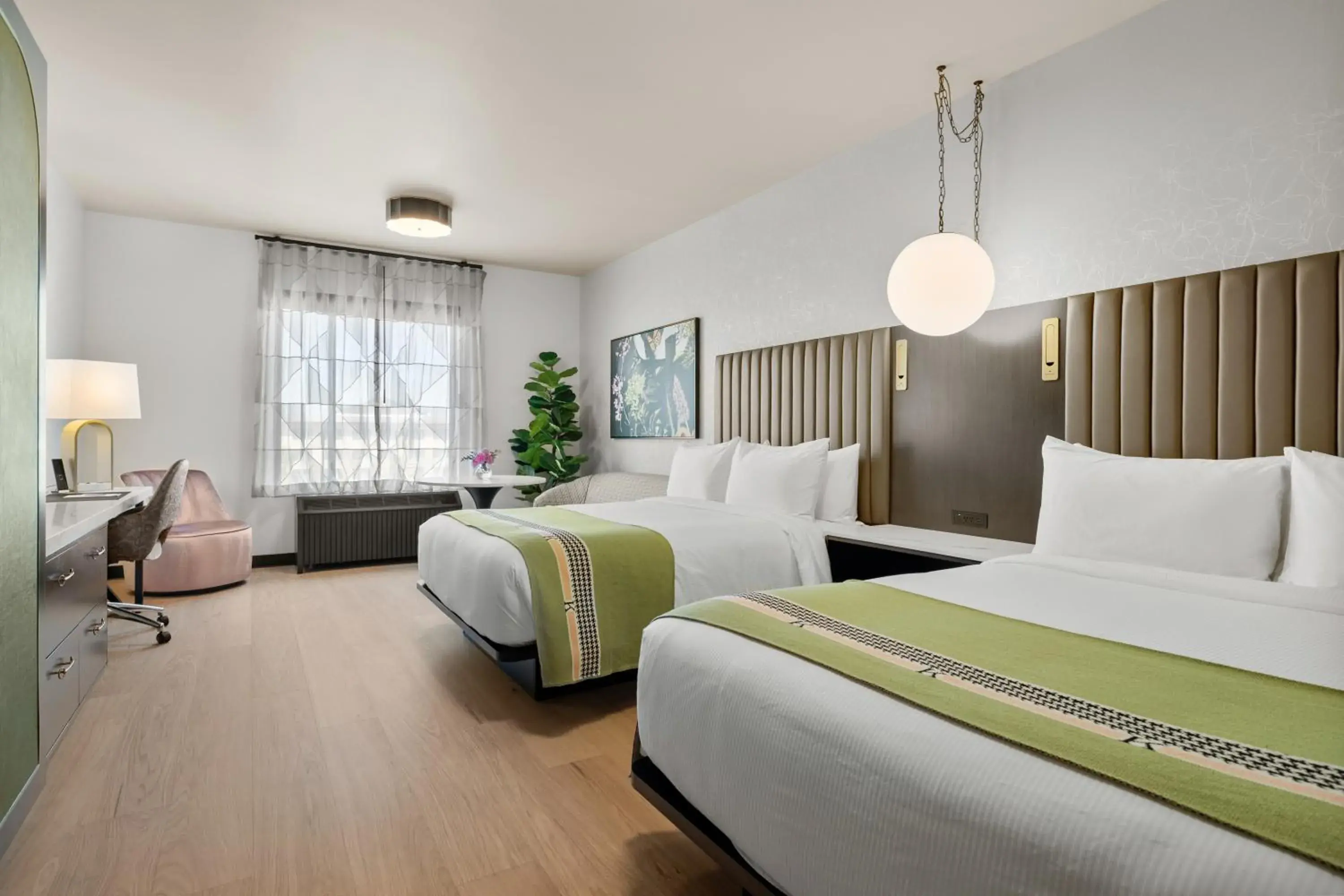 Boutique Two Queen in Hotel Katerina Boutique Two Queen in Hotel Katerina