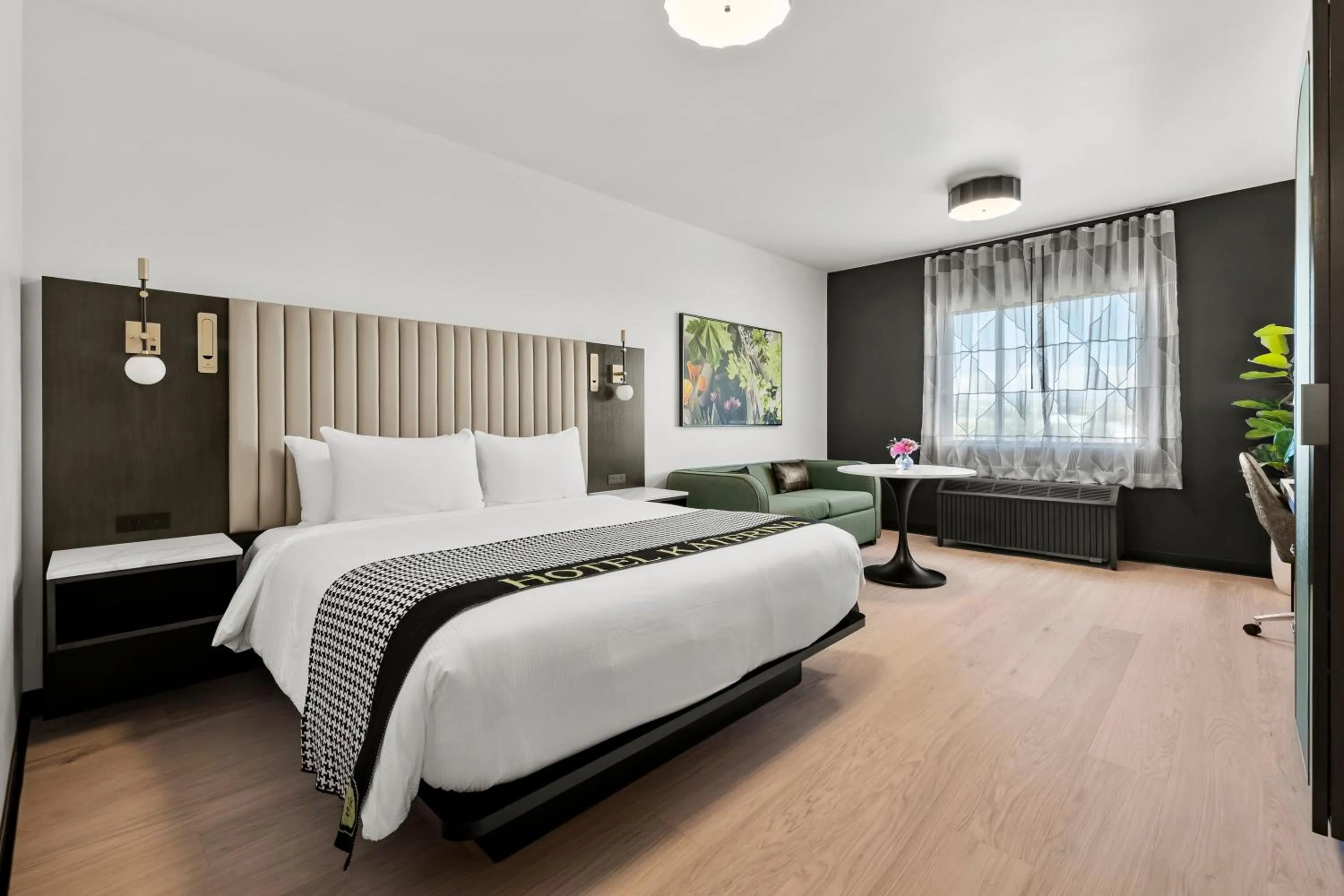 Deluxe King in Hotel Katerina
