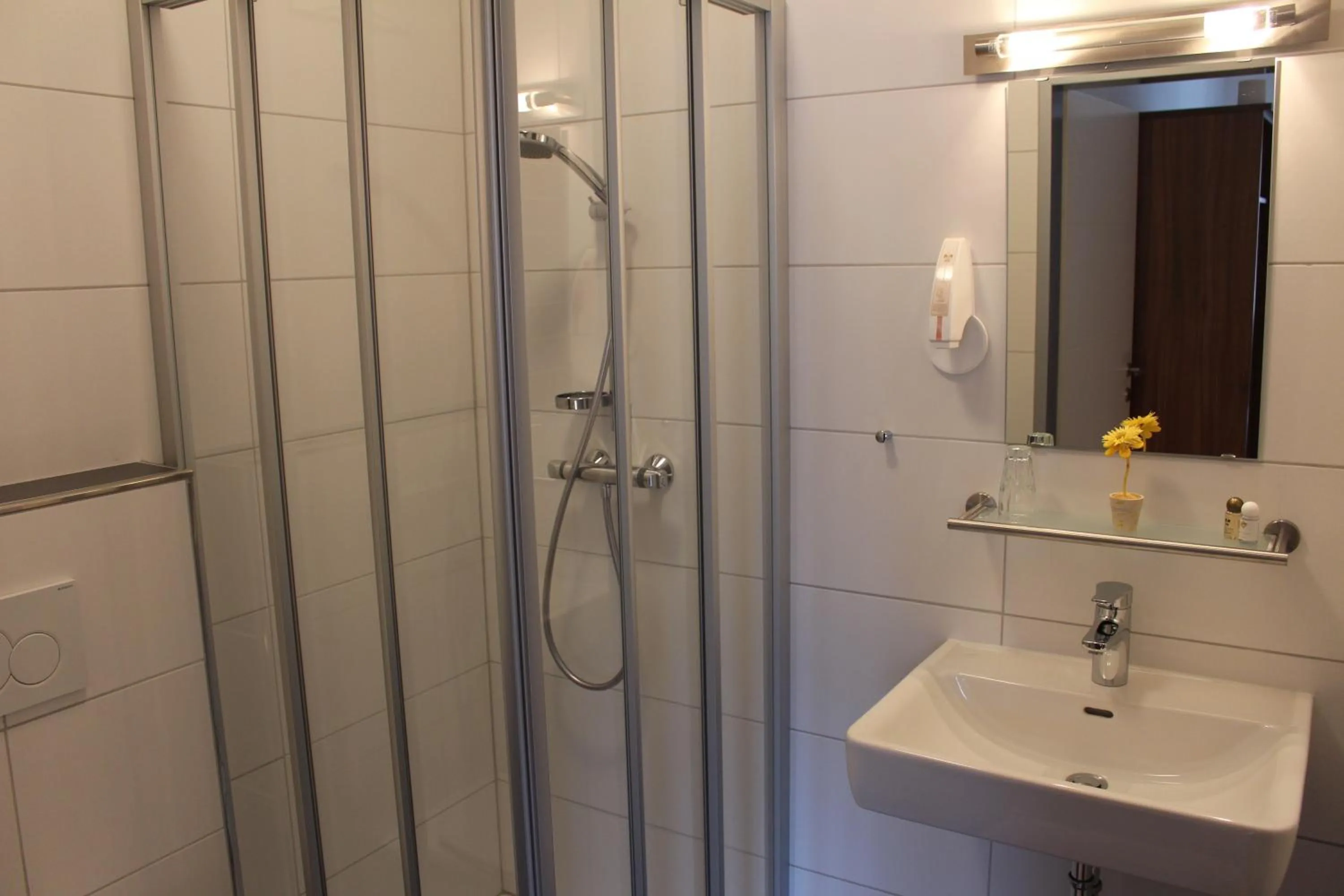 Bathroom in Langs Wirtshaus