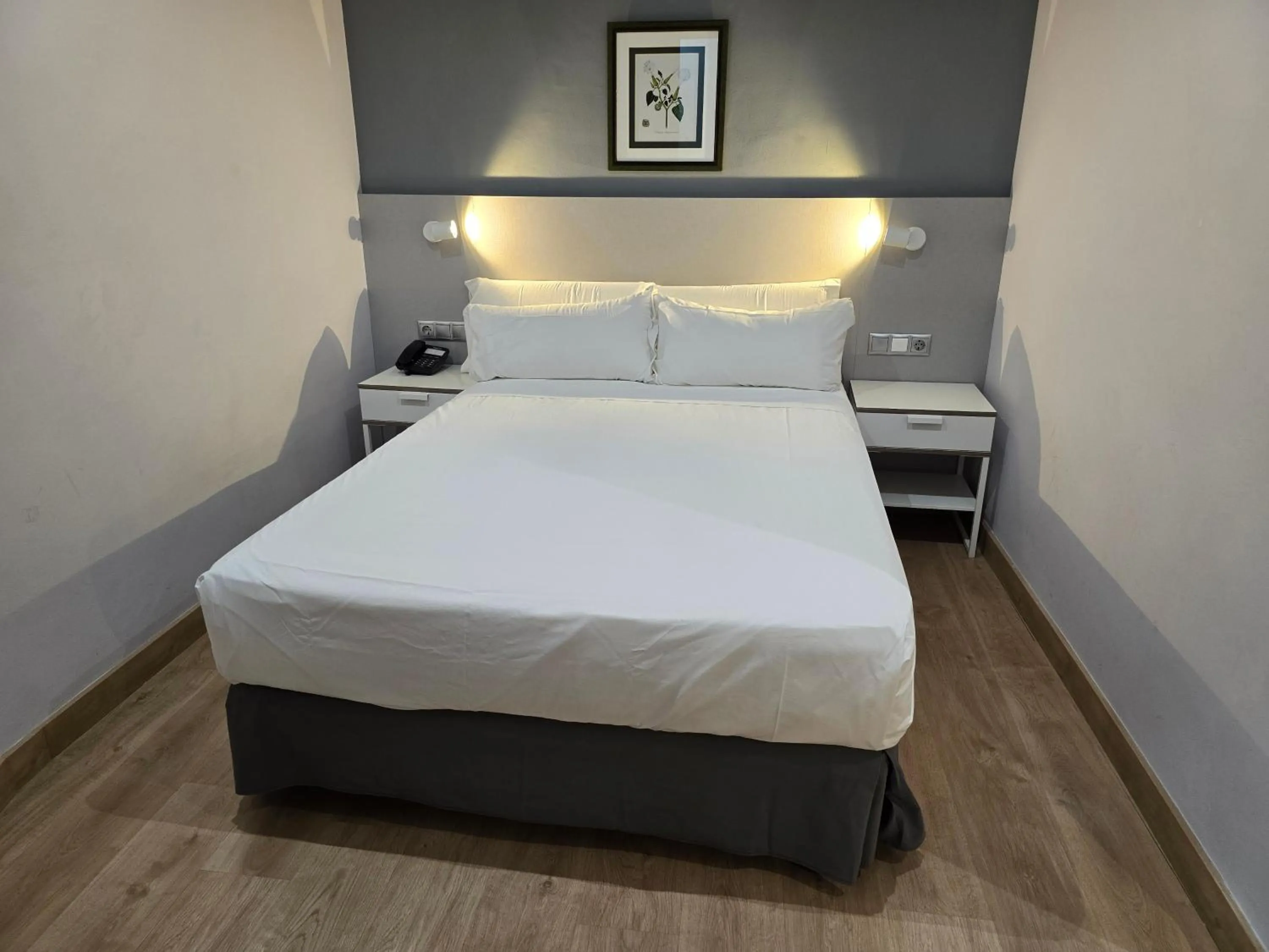 Bed in Rambla Alicante Contactless