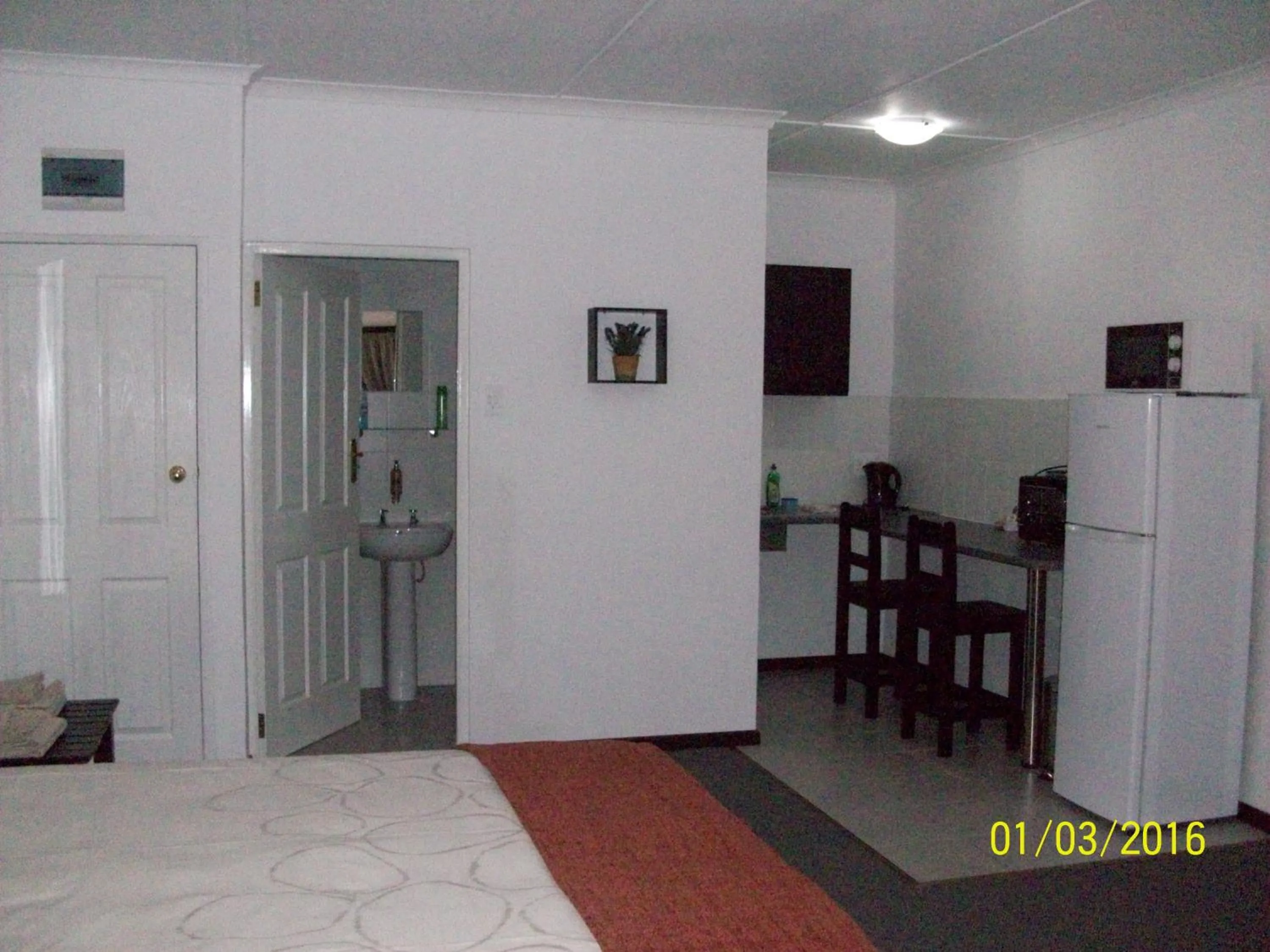 Kitchen or kitchenette in Laings Lodge