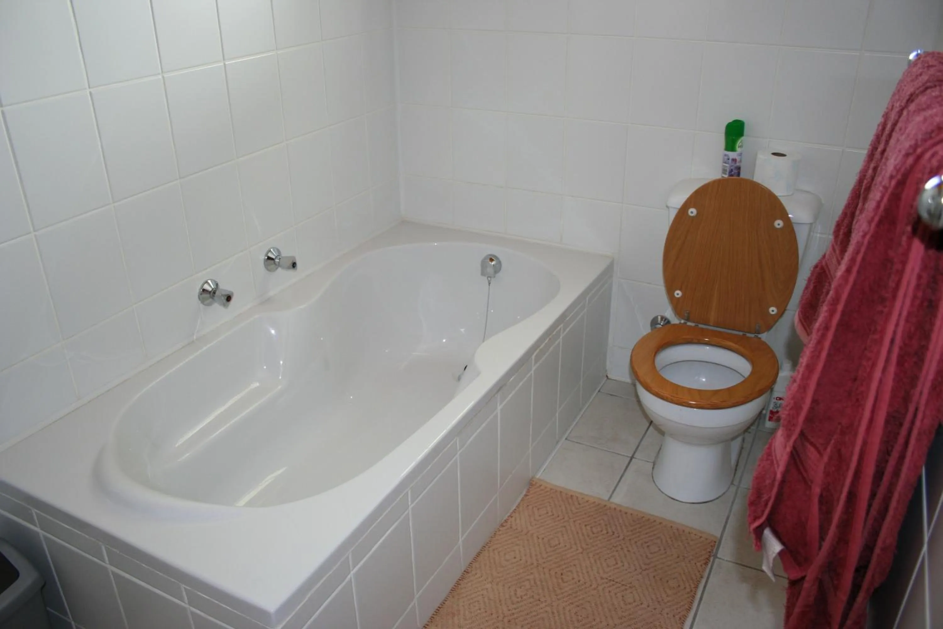 Bathroom in Laings Lodge