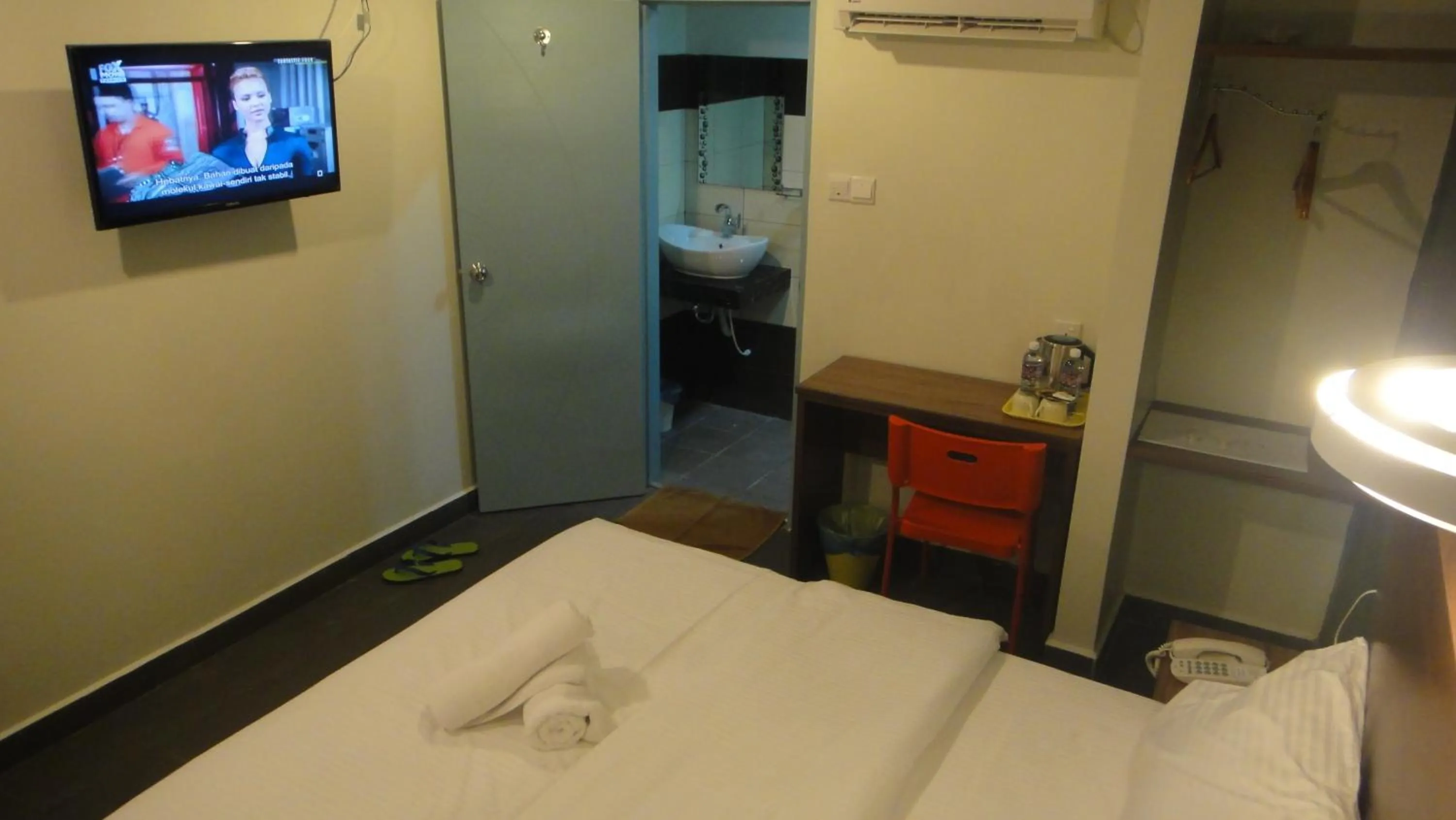 Bedroom, Bed in Micasa Hotel Labuan