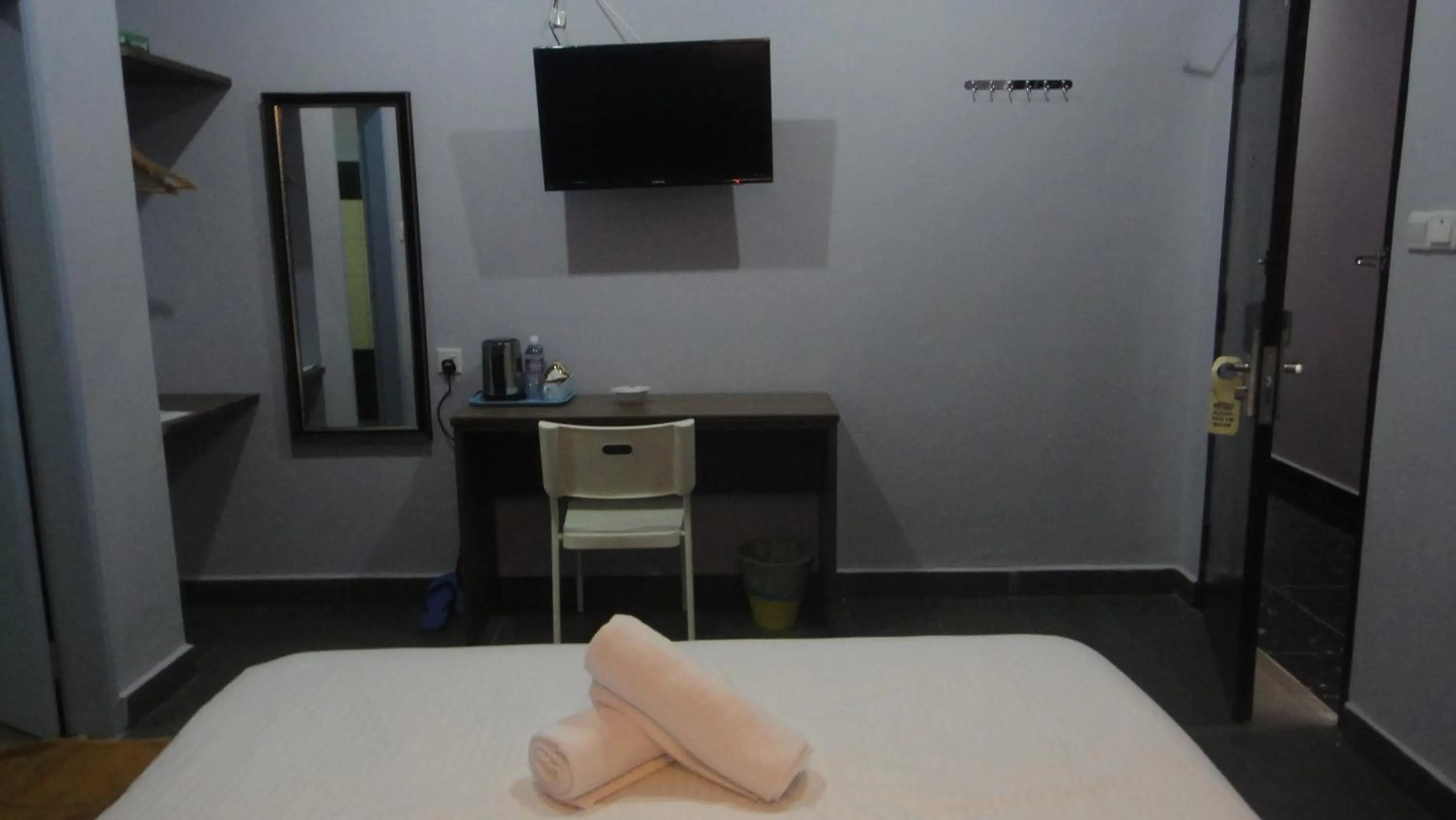 TV and multimedia, Bed in Micasa Hotel Labuan