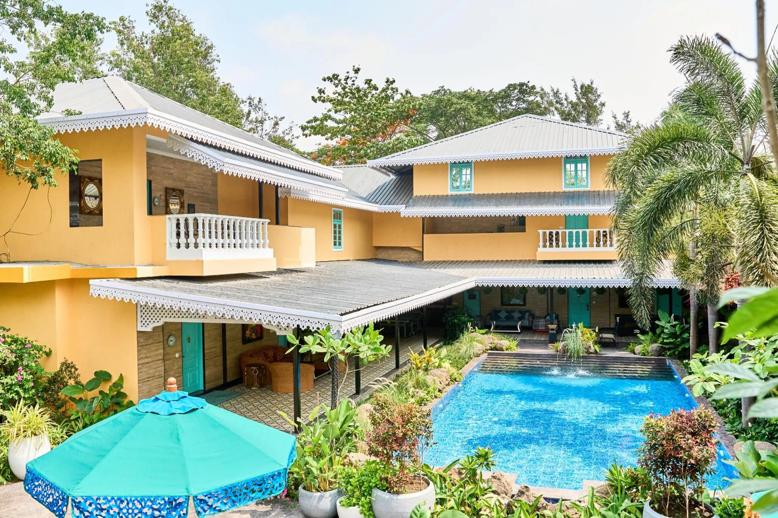 Mayfair Manor Alibag