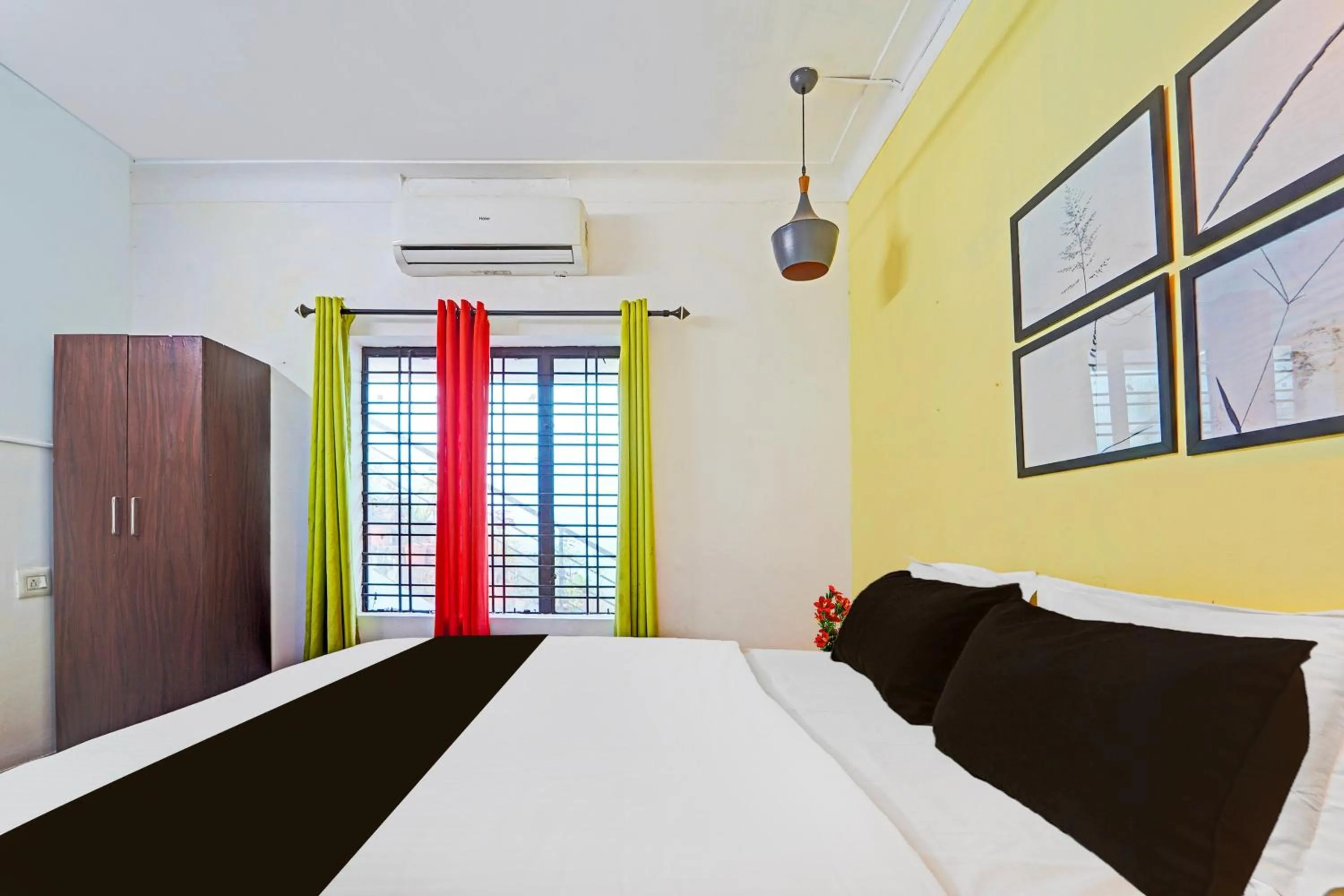 Hotel O Thammanam Kochi