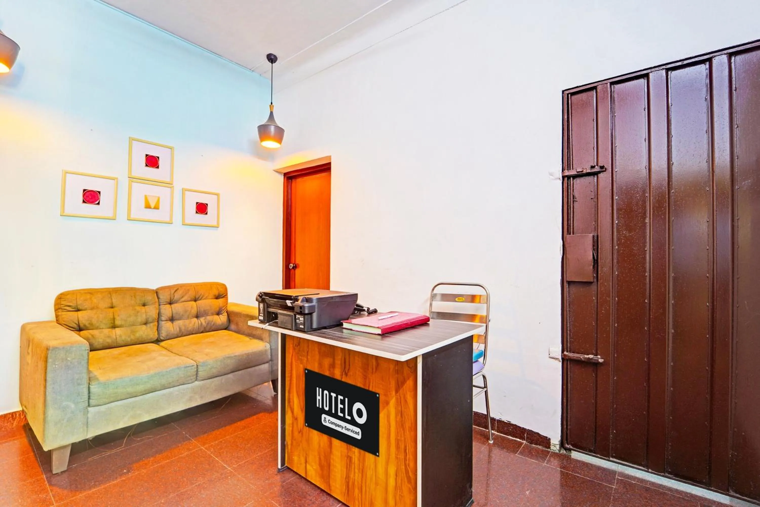 Hotel O Thammanam Kochi