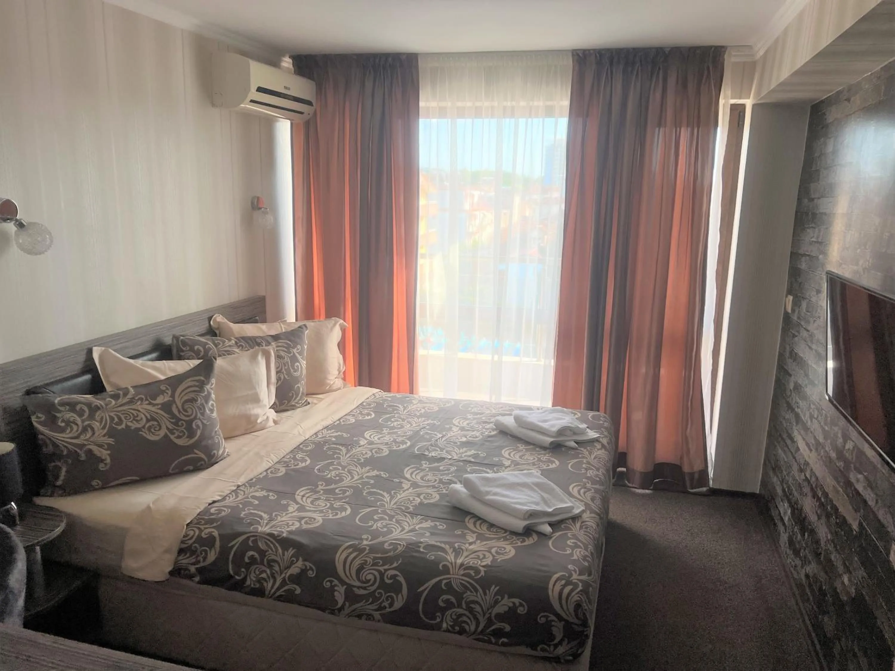 Bedroom in Hotel Lazur