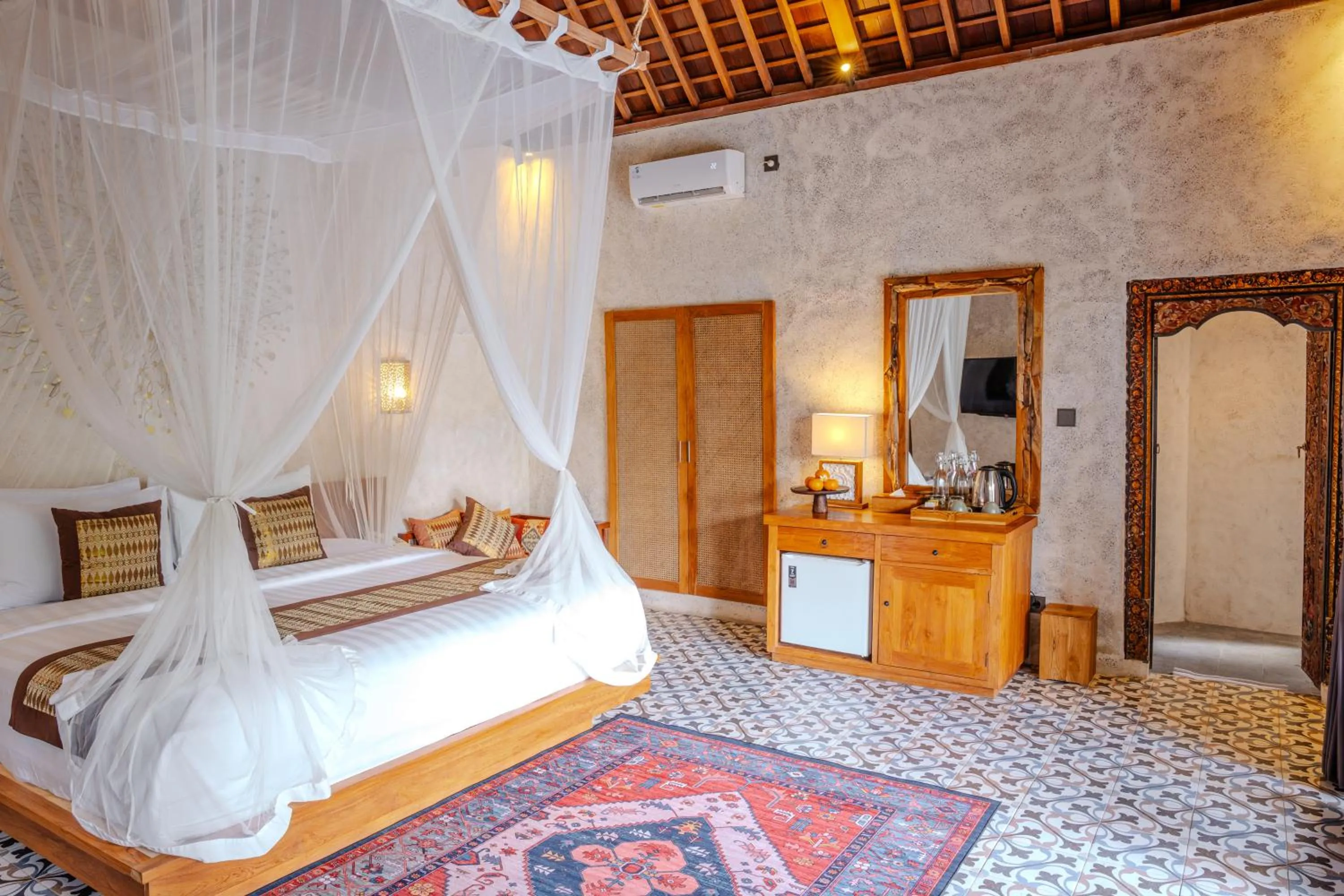 Bed in Hoshi Jungle Resort by Dhananjaya Hospitality