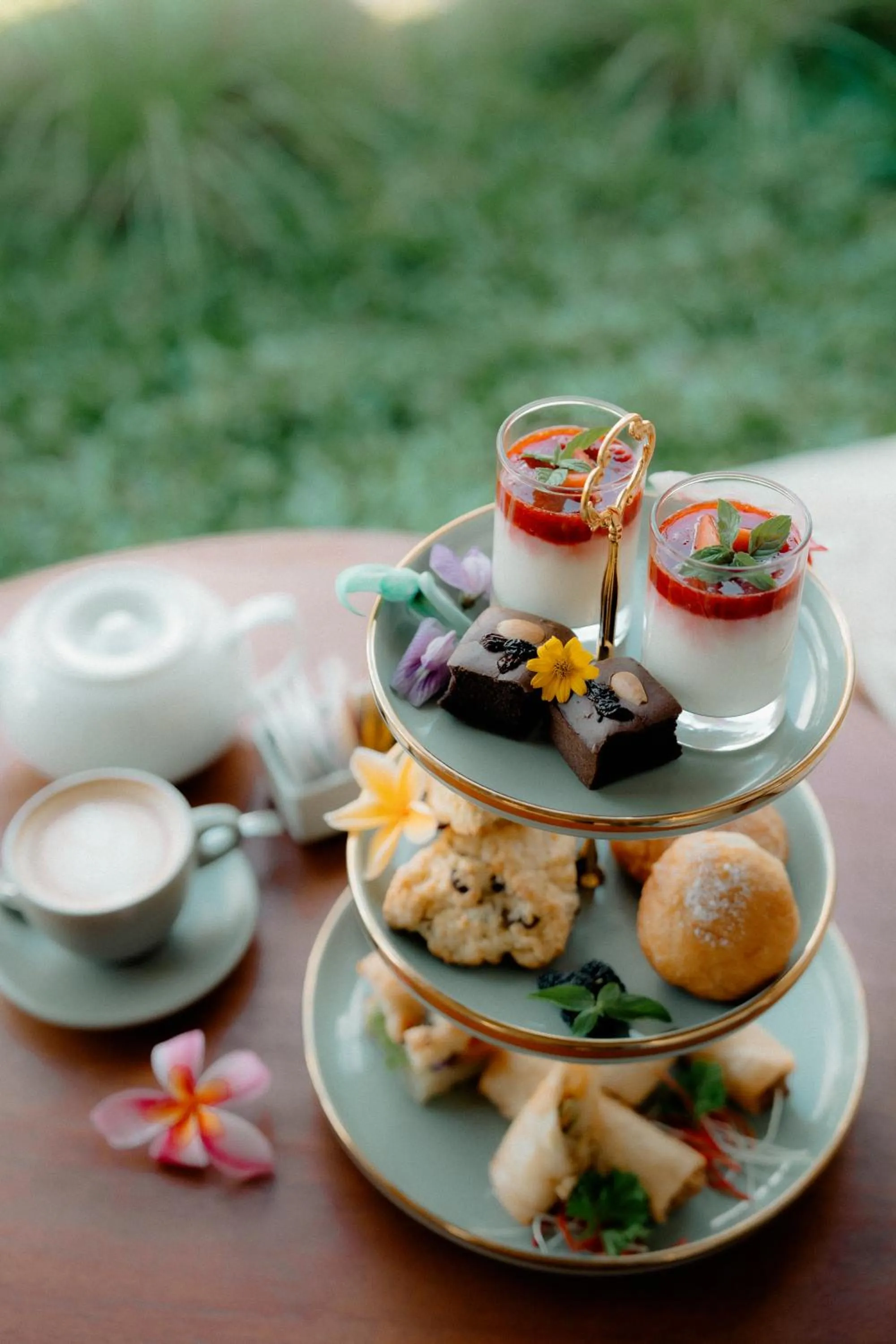 Food and drinks in Hoshi Jungle Resort by Dhananjaya Hospitality