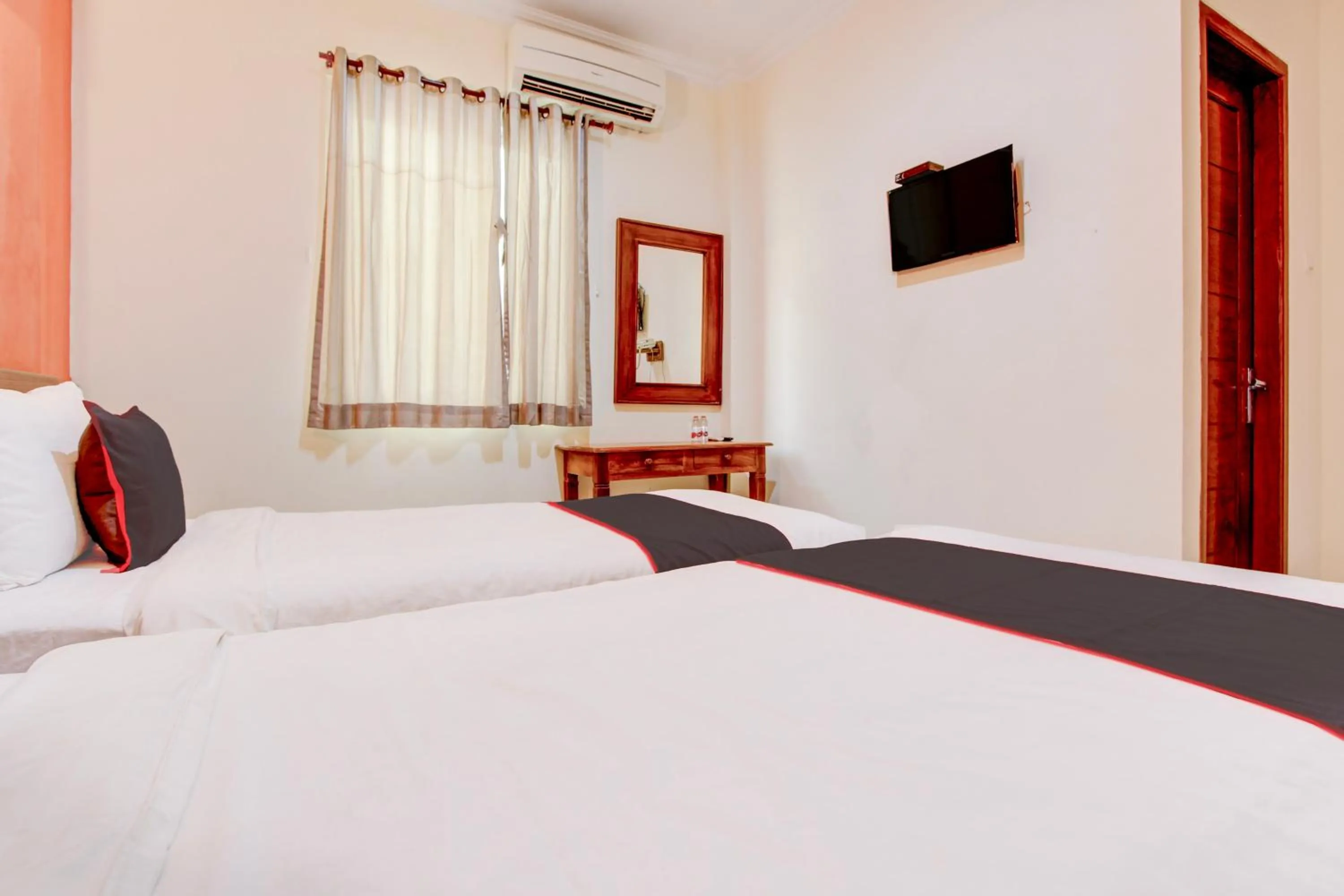 Bedroom, Bed in Collection O Jalan Malioboro Near Lempuyangan Station Formerly Hotel Vala
