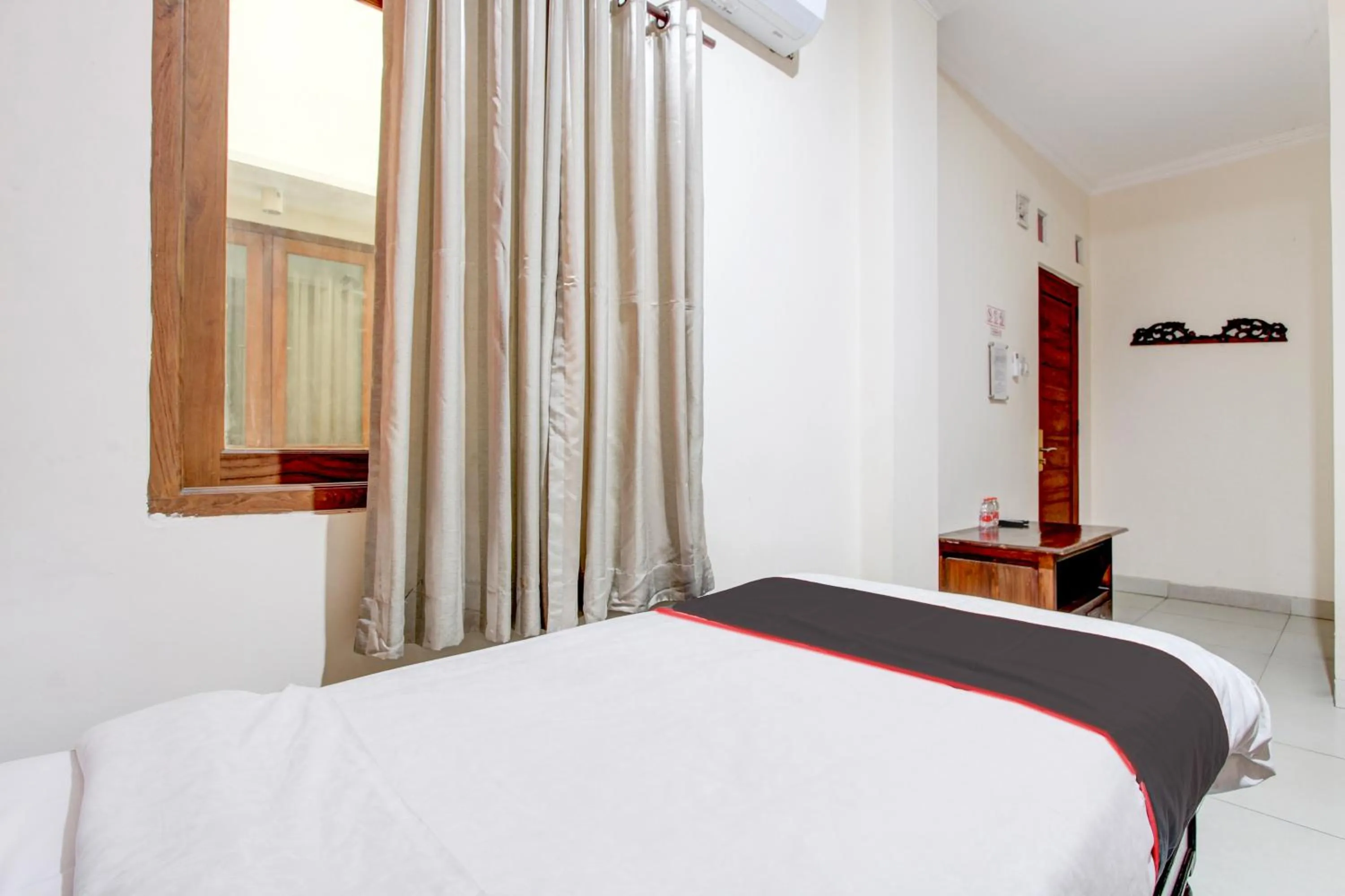 Photo of the whole room, Bed in Collection O Jalan Malioboro Near Lempuyangan Station Formerly Hotel Vala