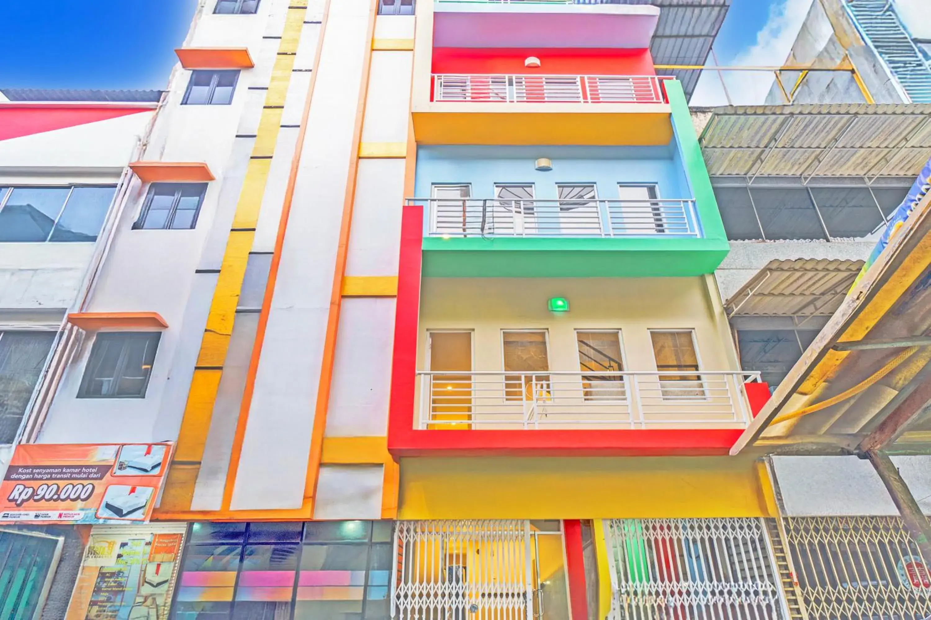 Hotel O Mangga Besar Near Mangga Besar Station Formerly Warna Warni Residence Hotel O Mangga Besar Near Mangga Besar Station Formerly Warna Warni Residence