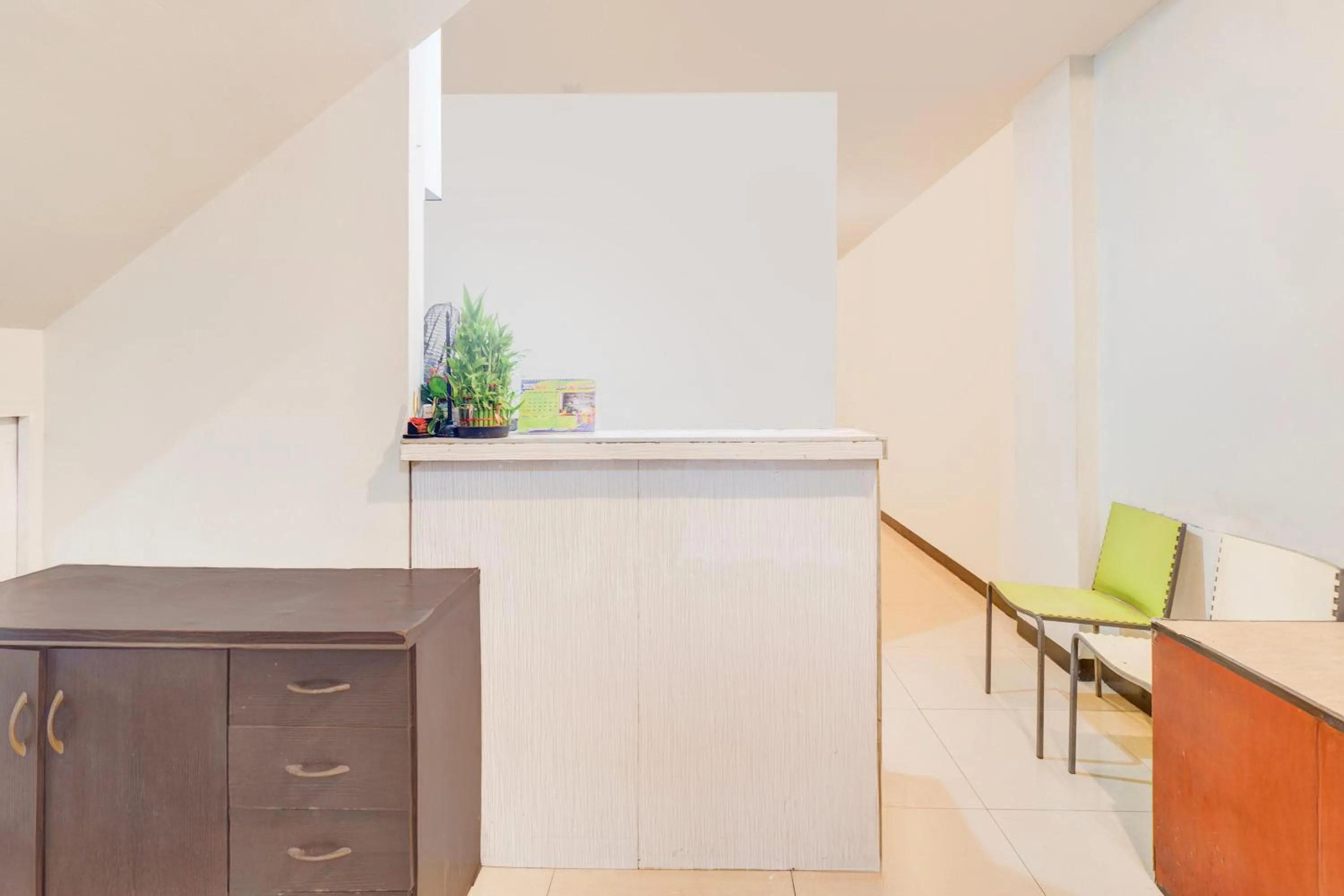 Lobby or reception in Hotel O Mangga Besar Near Mangga Besar Station Formerly Warna Warni Residence