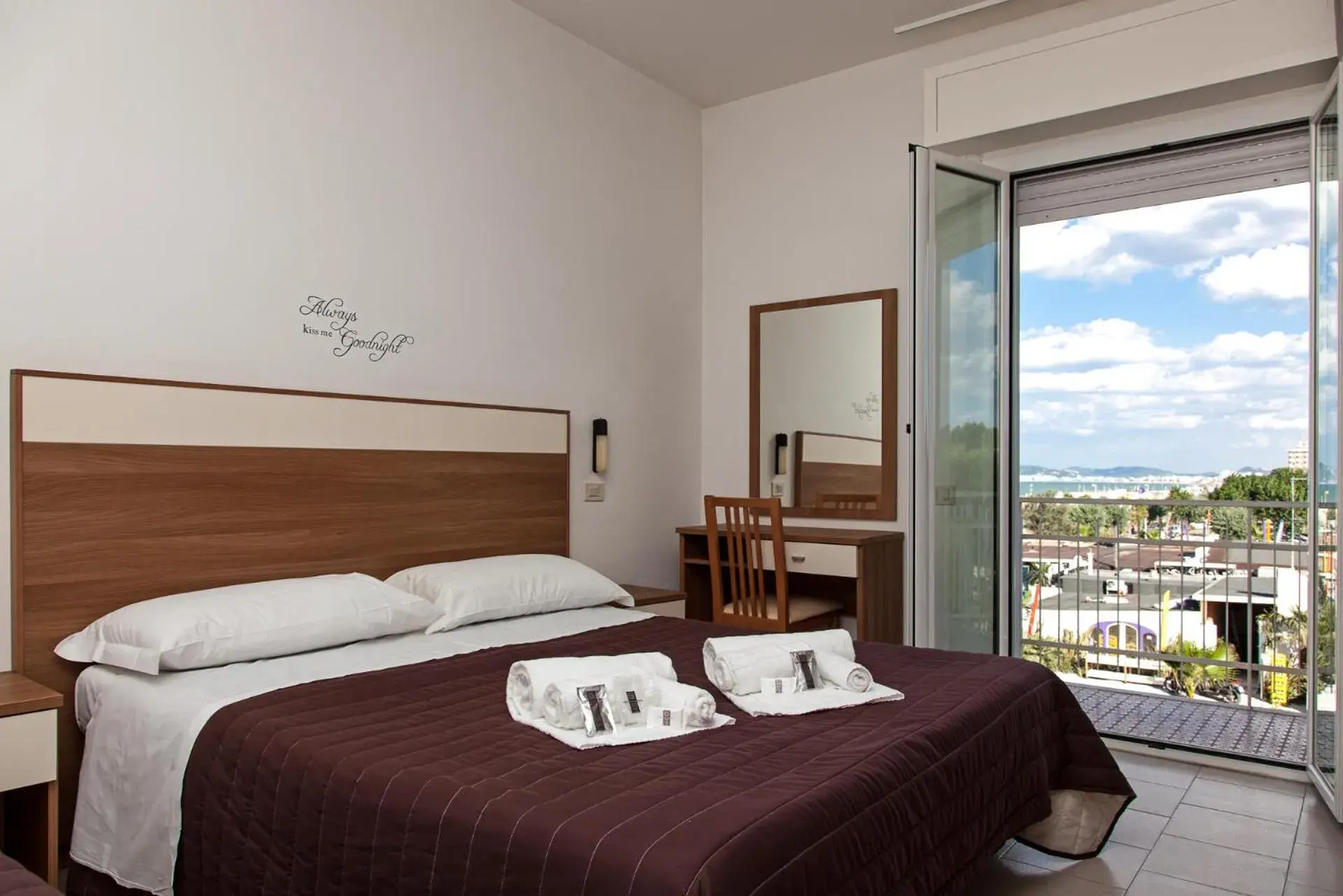 Double Room in Hotel Vela D'Oro Double Room in Hotel Vela D'Oro