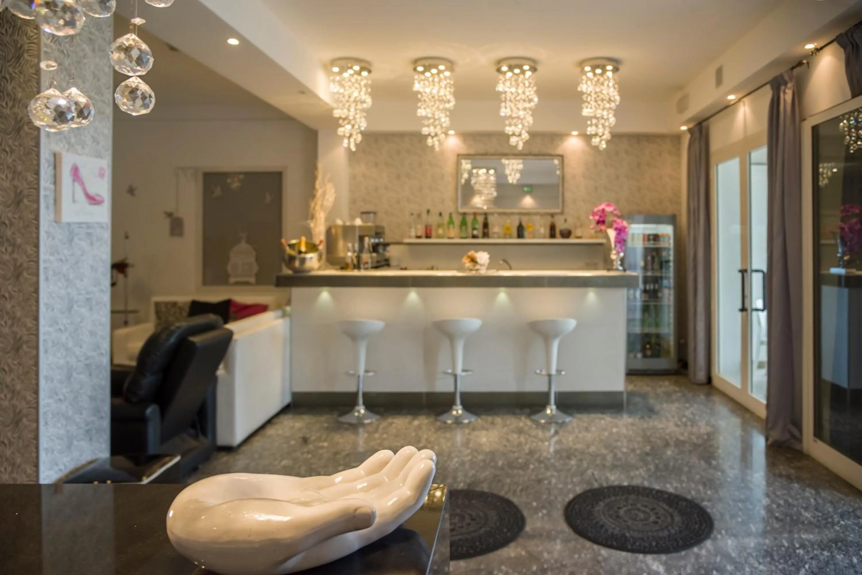 Lounge or bar in Hotel Vela D'Oro