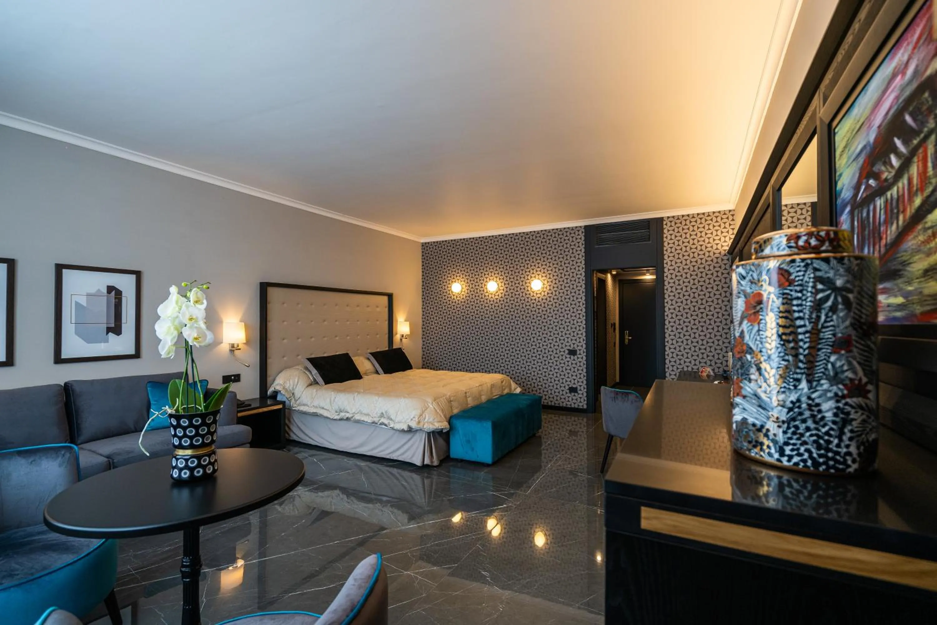 Bed in Hotel Ariston