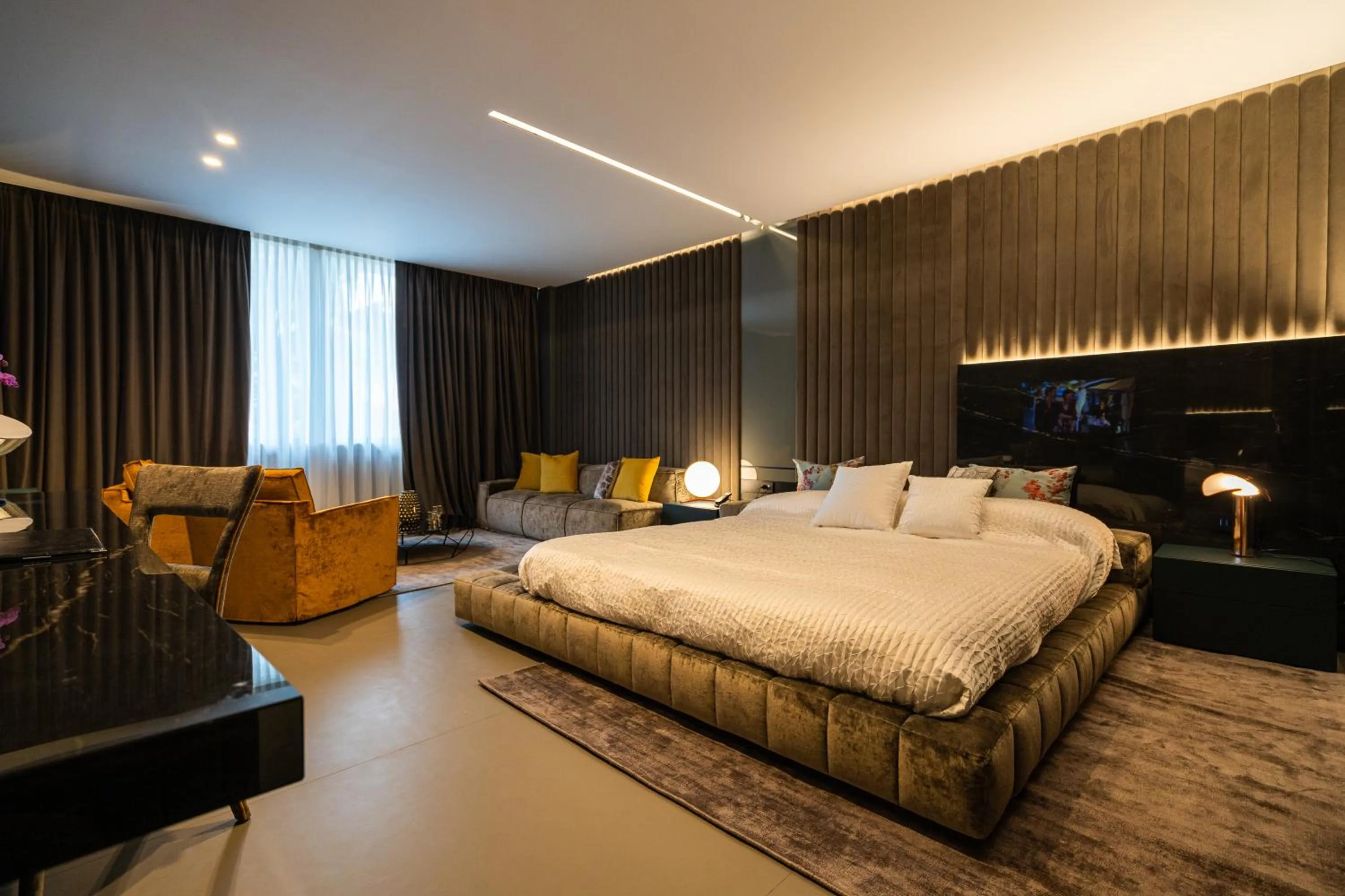 Bed in Hotel Ariston