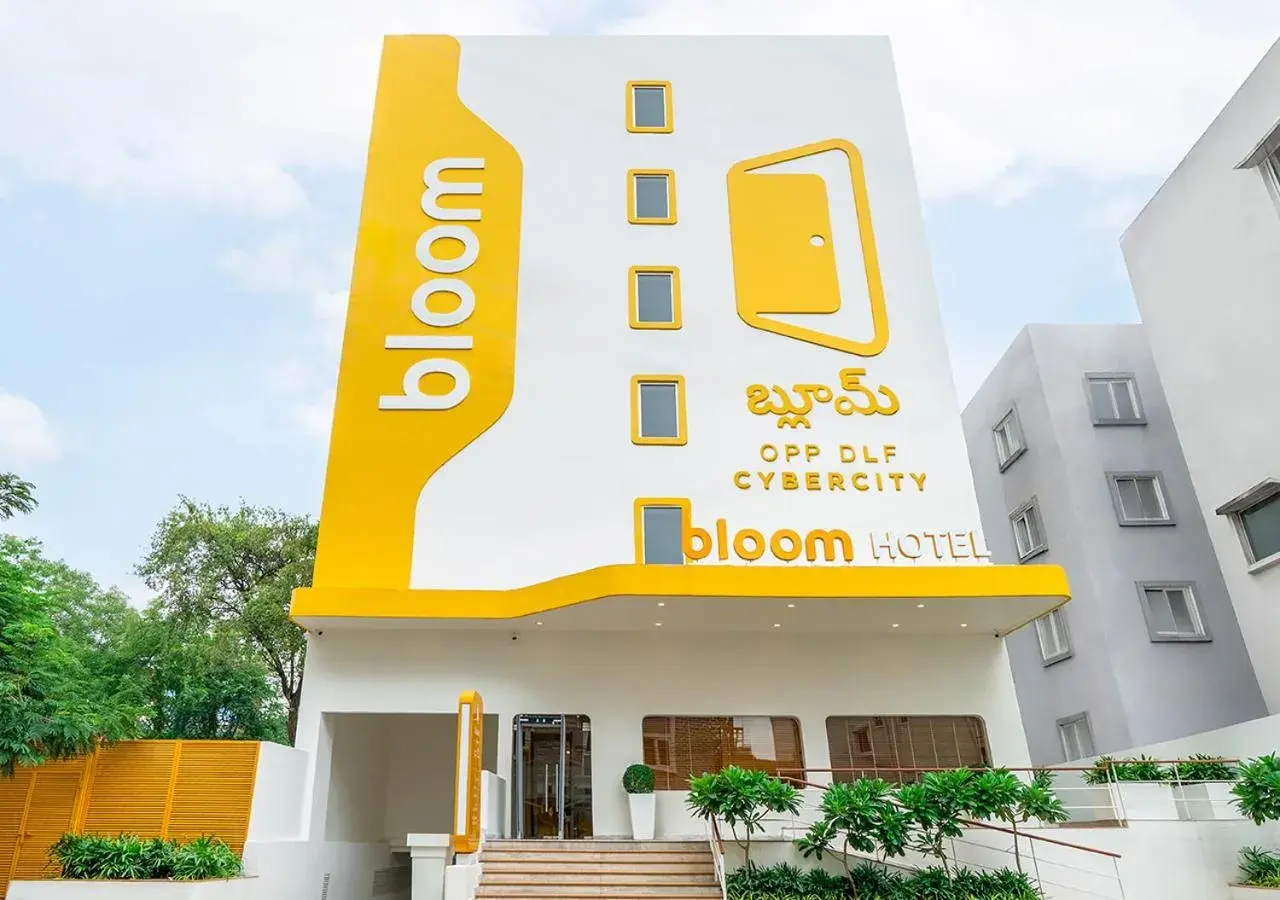 Bloom Hotel - DLF Cyber City Bloom Hotel - DLF Cyber City