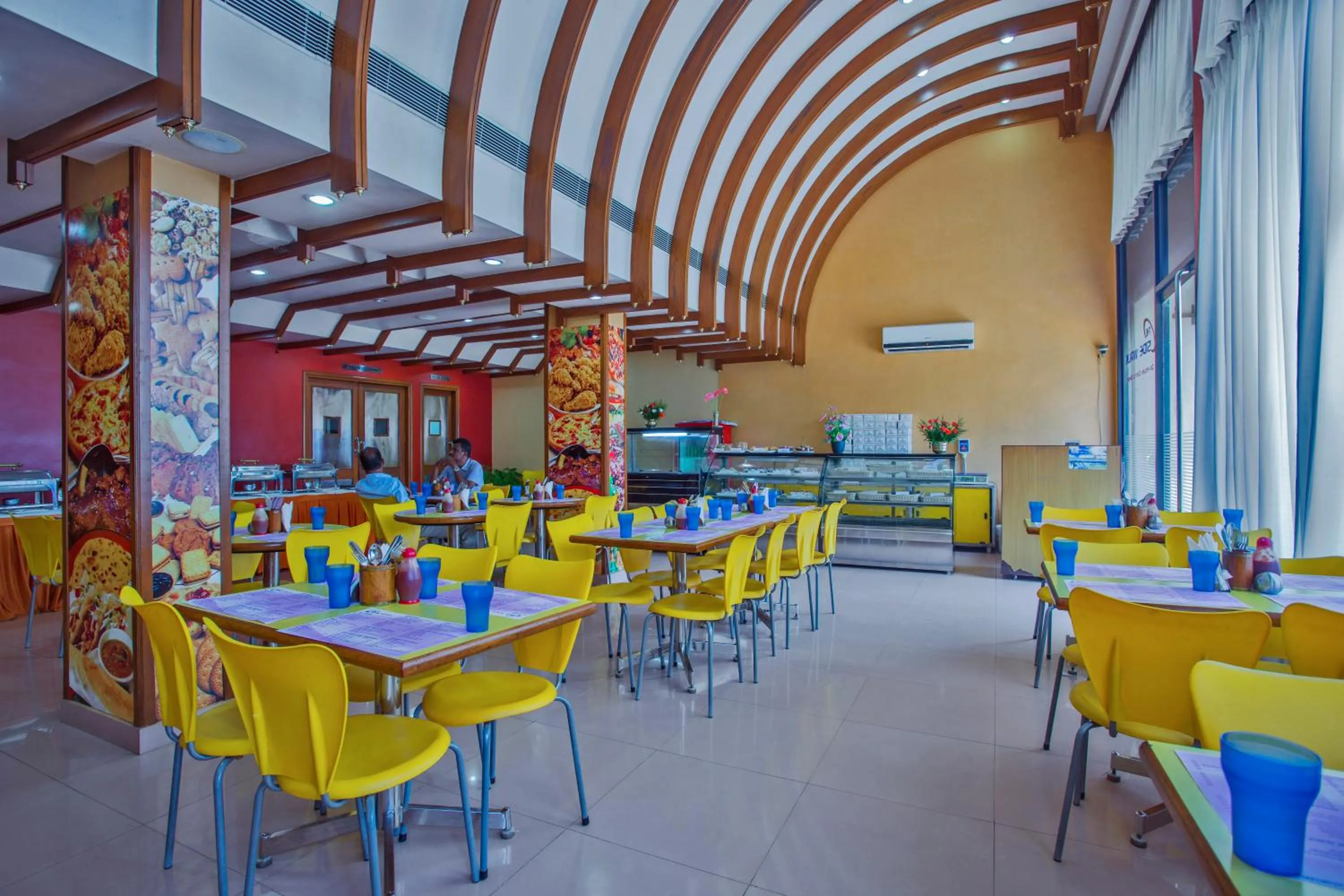 Restaurant/places to eat in Hotel Ger manus Madurai