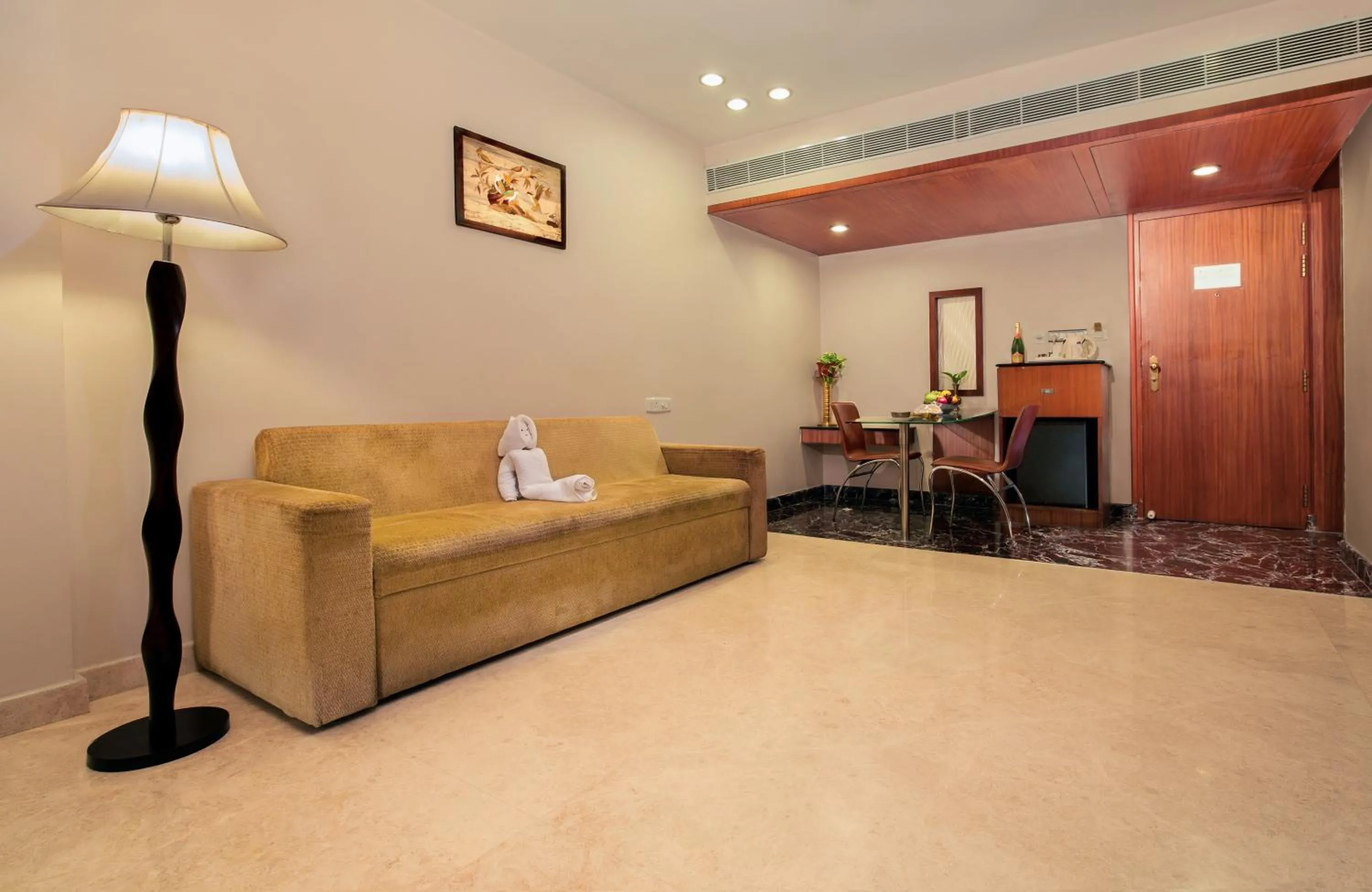 Living room in Hotel Ger manus Madurai