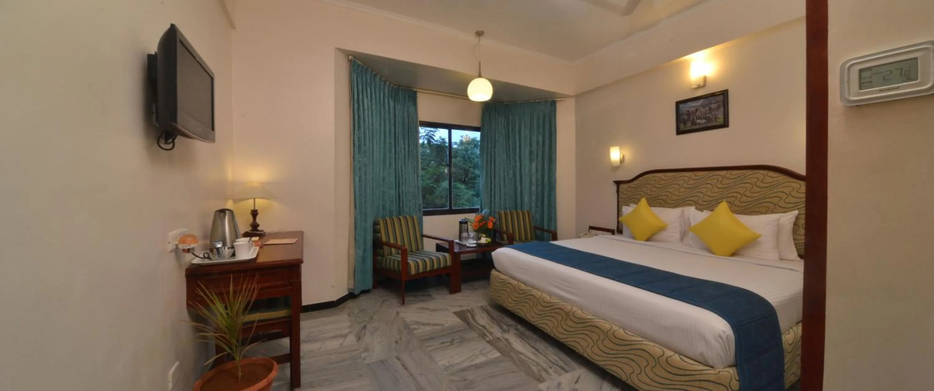 Bed in Hotel Ger manus Madurai