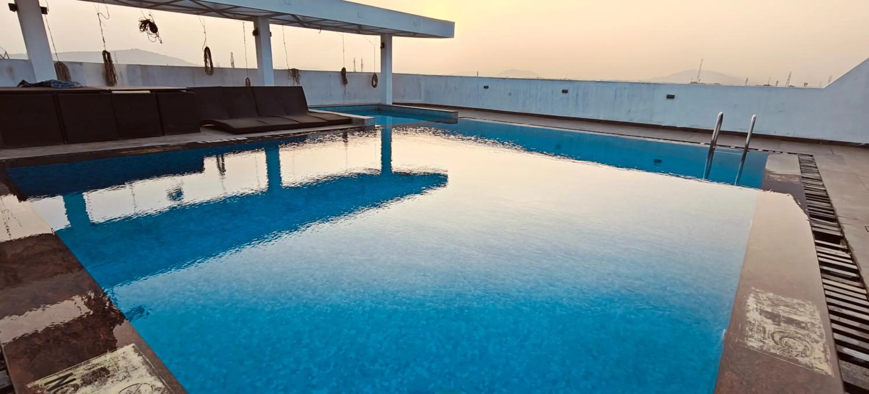 Balcony/Terrace in Hotel Ger manus Madurai