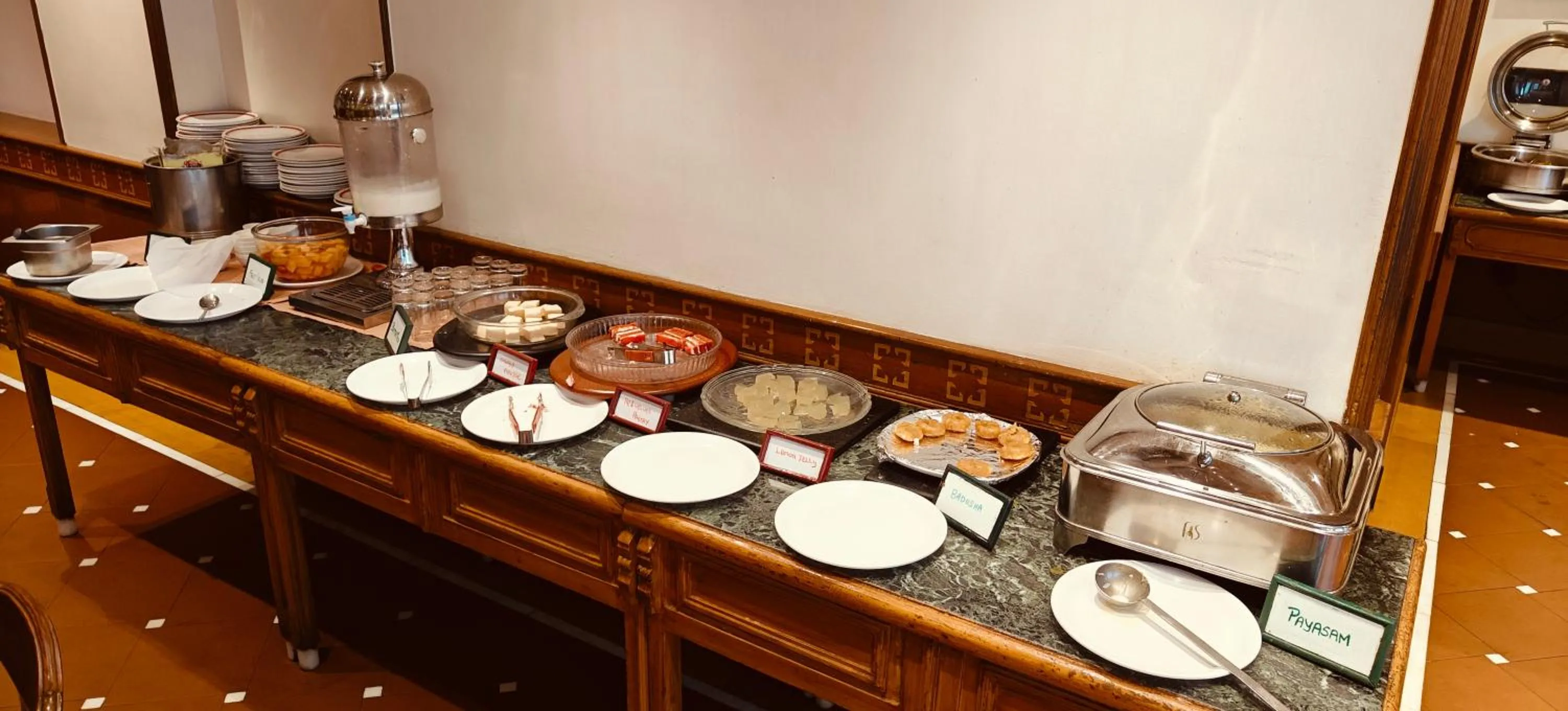 Restaurant/places to eat in Hotel Ger manus Madurai