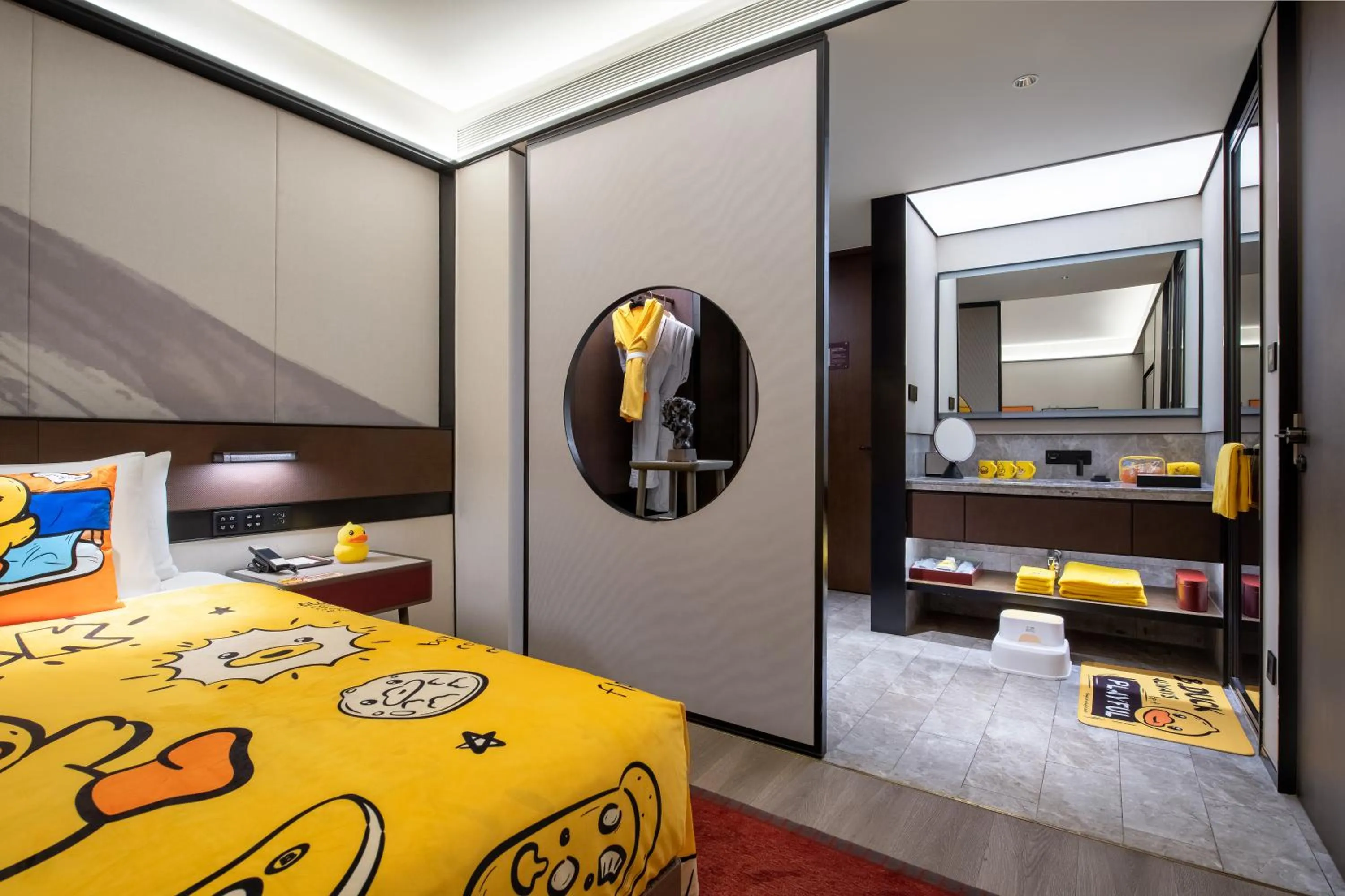 Bed in JOYA Chengdu Taikoo Li IFS