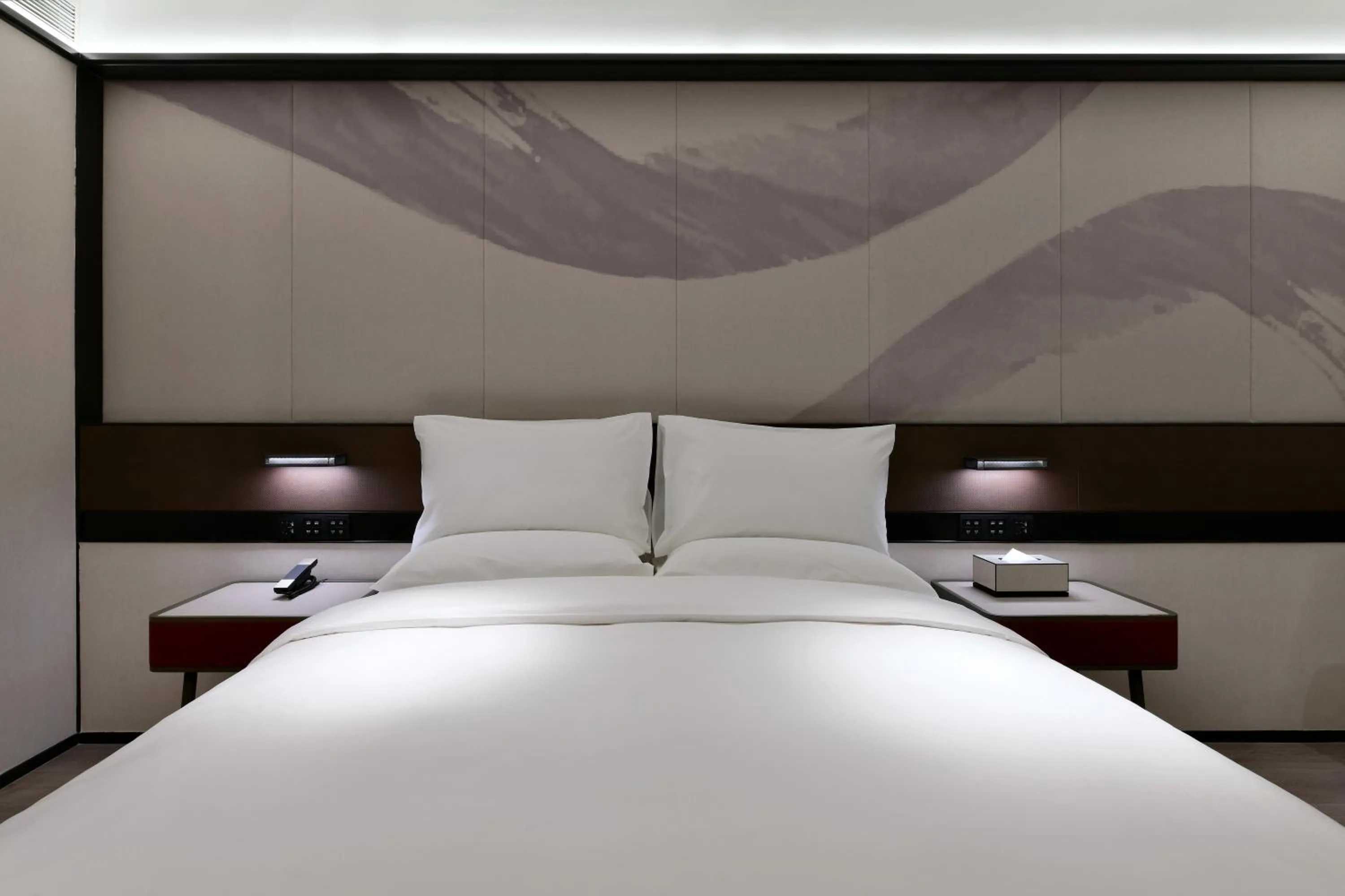 Bed in JOYA Chengdu Taikoo Li IFS