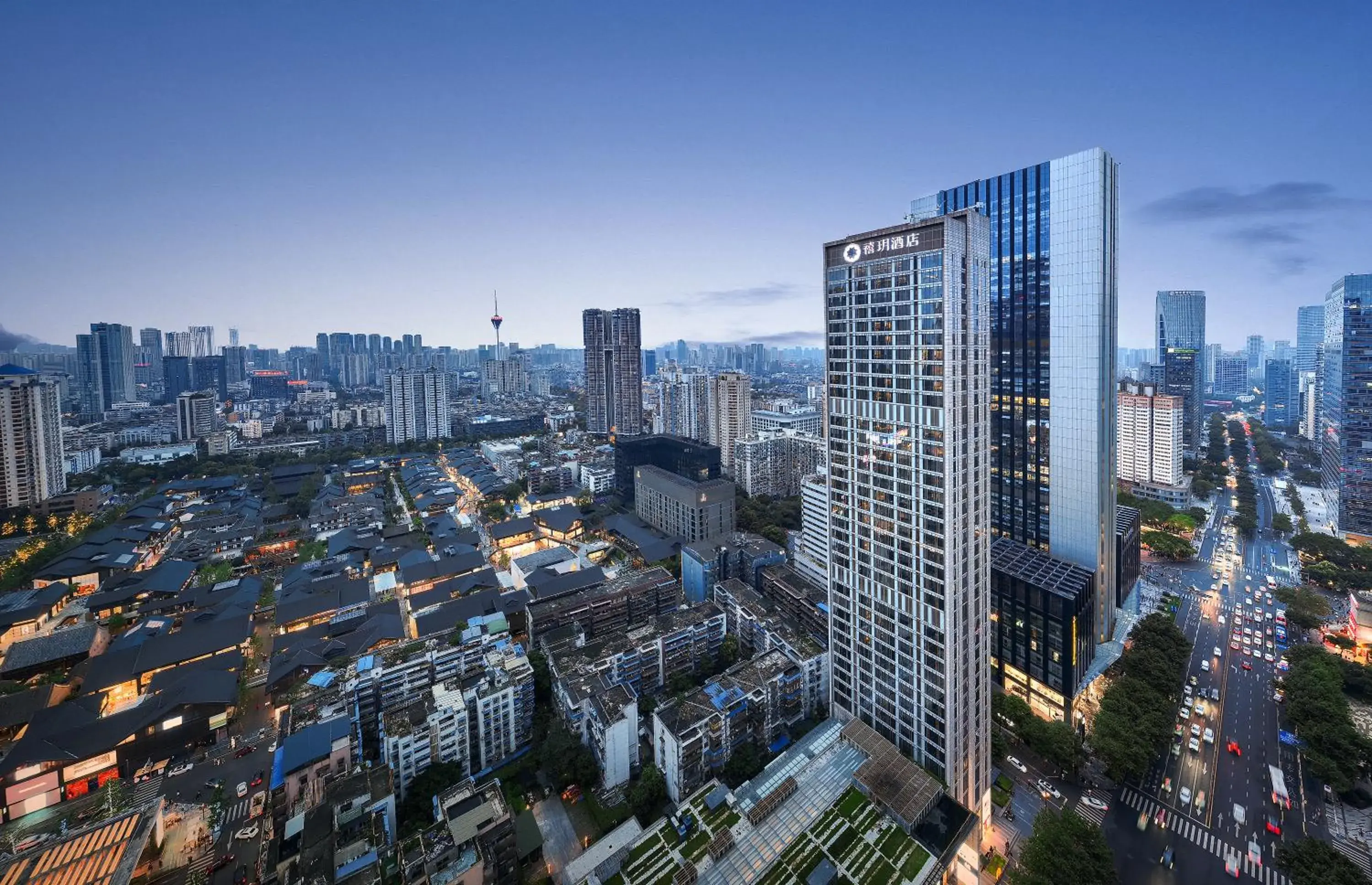 Property building in JOYA Chengdu Taikoo Li IFS Property building in JOYA Chengdu Taikoo Li IFS
