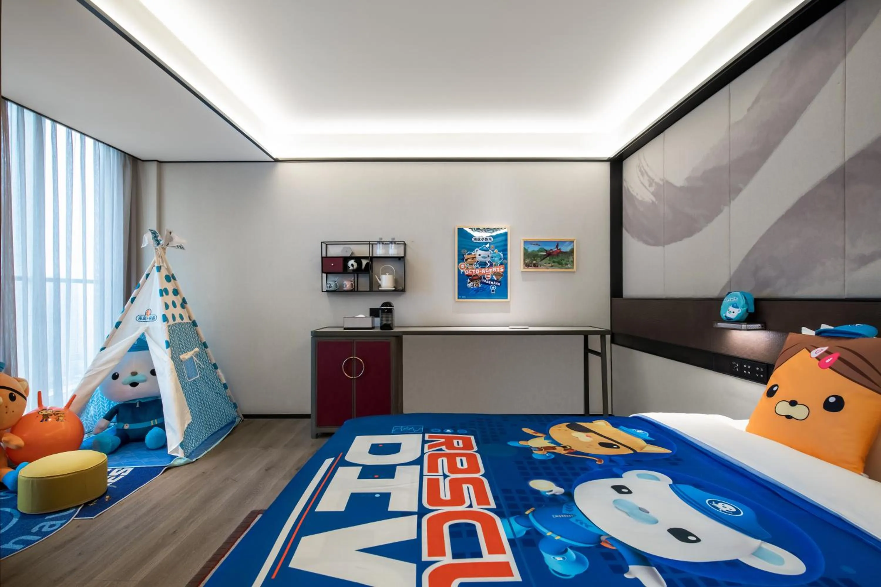 Bed in JOYA Chengdu Taikoo Li IFS