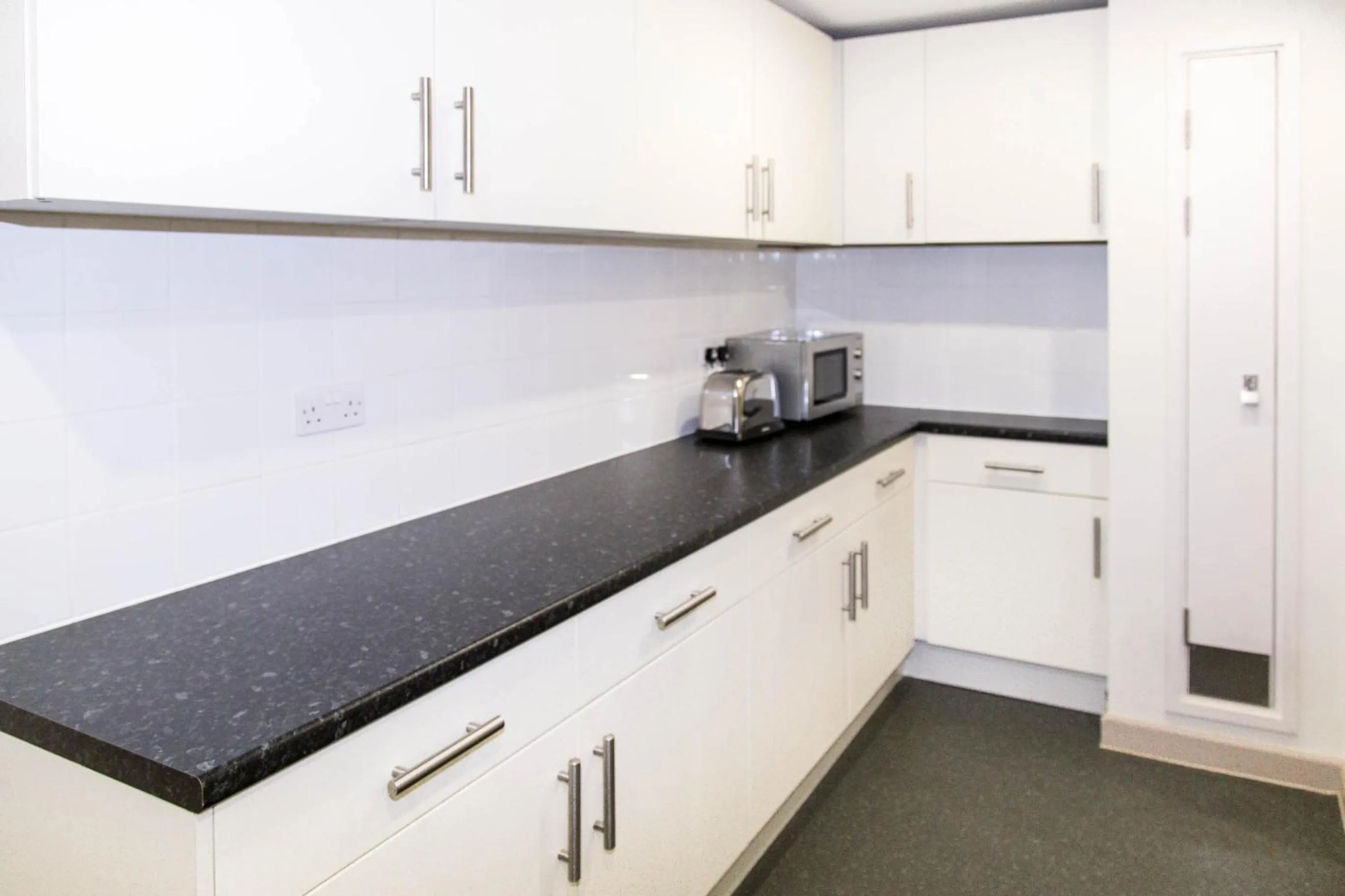 Kitchen or kitchenette in Goodenough College – University Residence