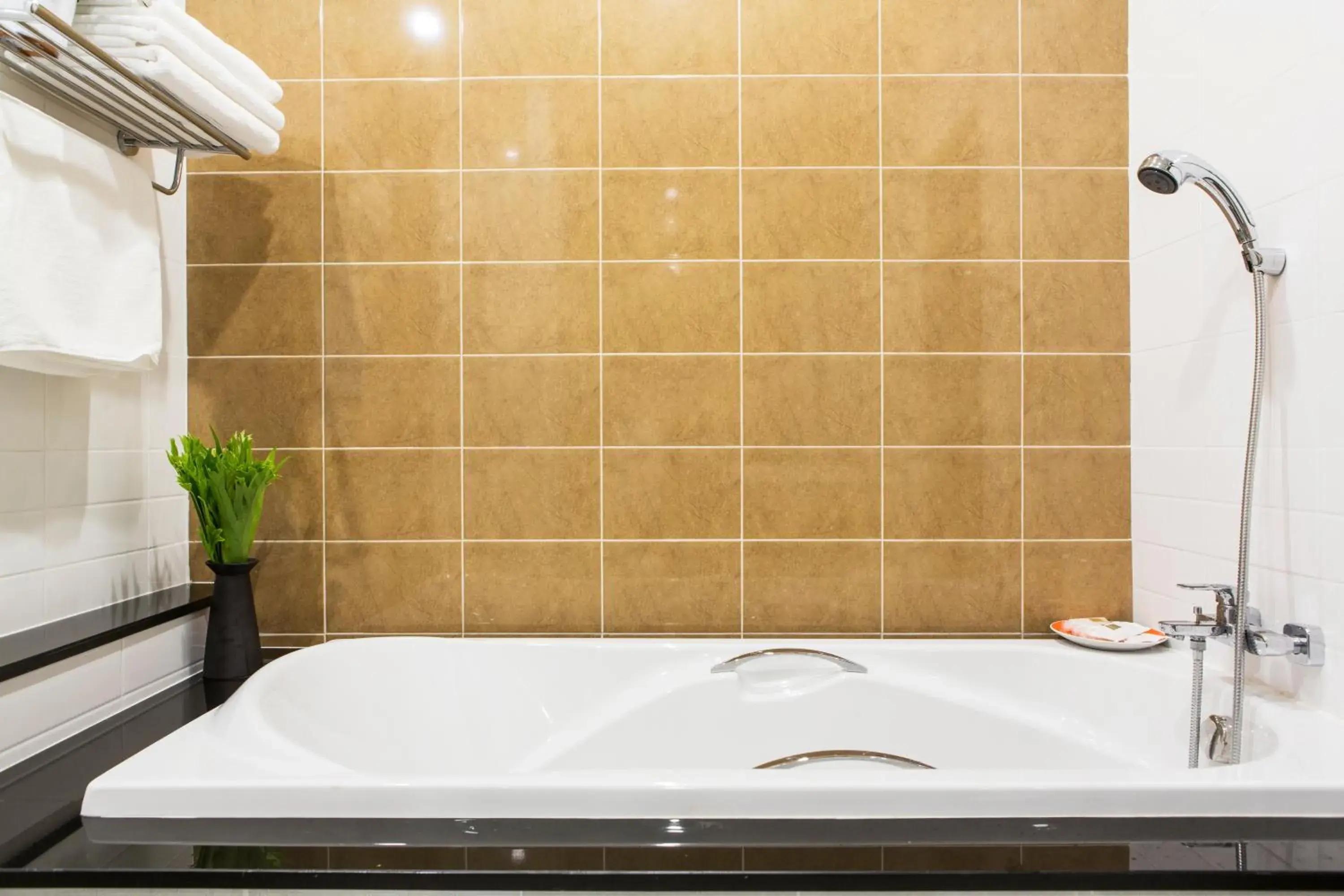 Bathroom in Tolani Nimman Villa Chiang Mai Bathroom in Tolani Nimman Villa Chiang Mai