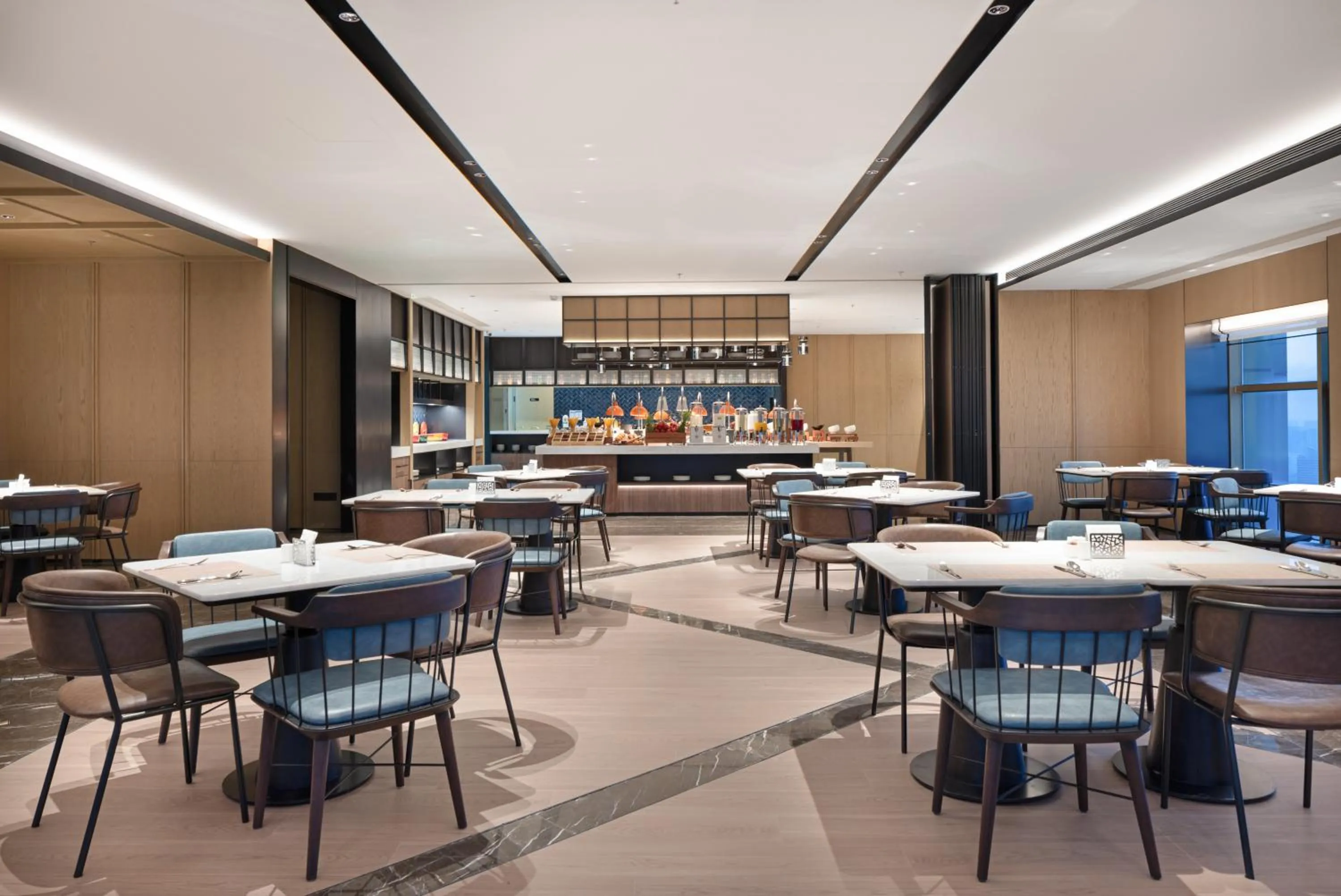 Restaurant/places to eat in Four Points by Sheraton Chengdu, Chunxi Road