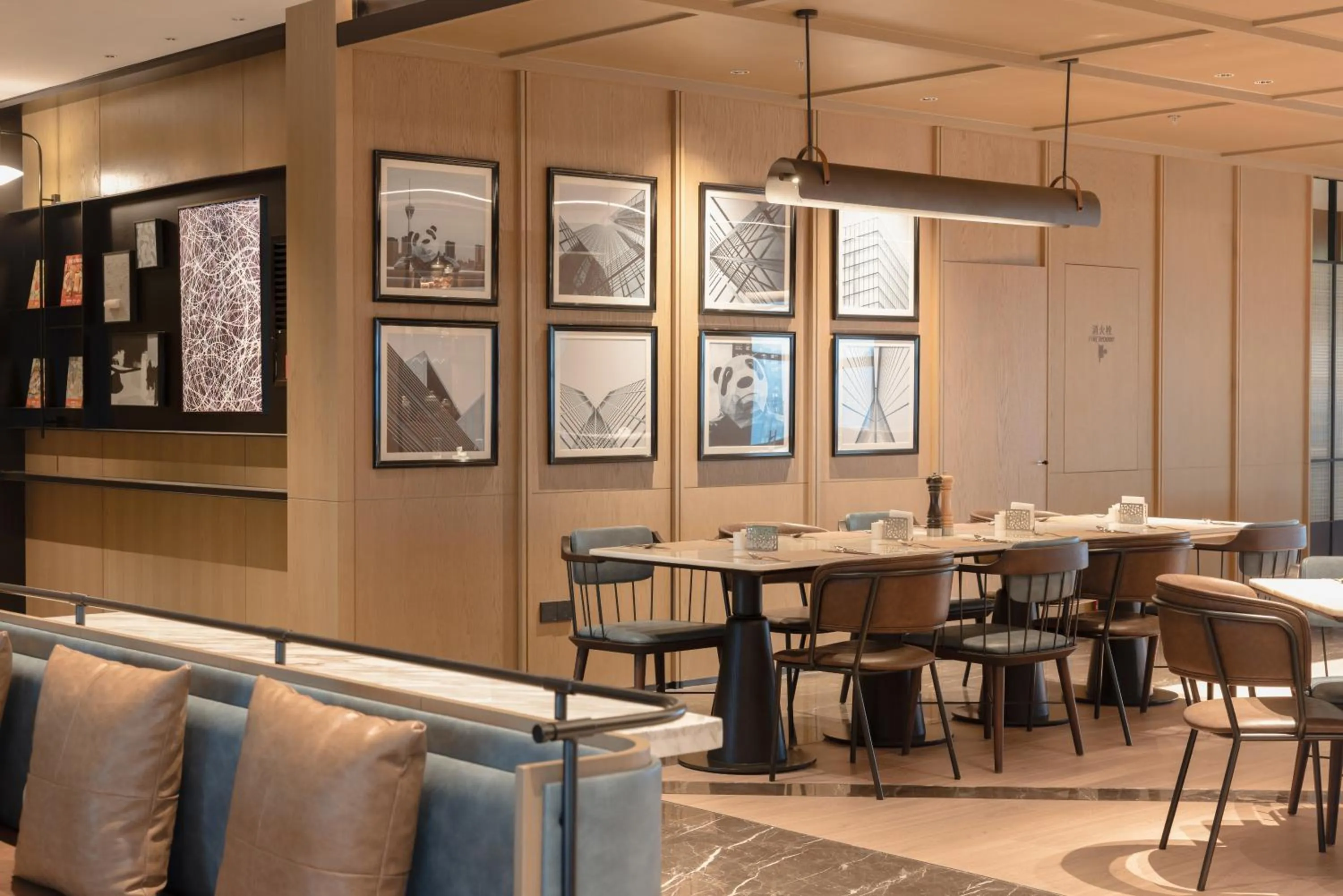 Restaurant/places to eat in Four Points by Sheraton Chengdu, Chunxi Road