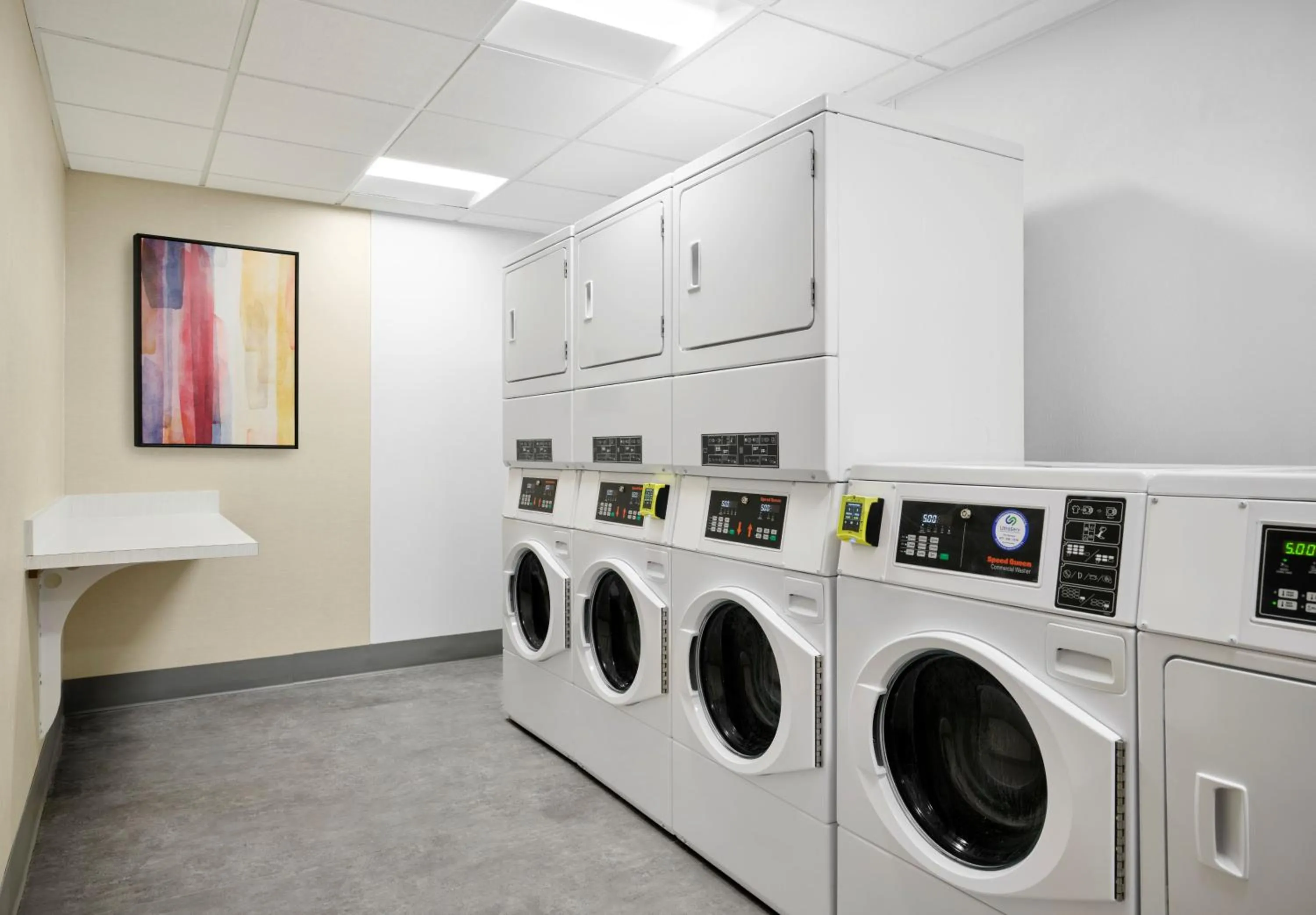 laundry in Residence Inn by Marriott Ventura Beach