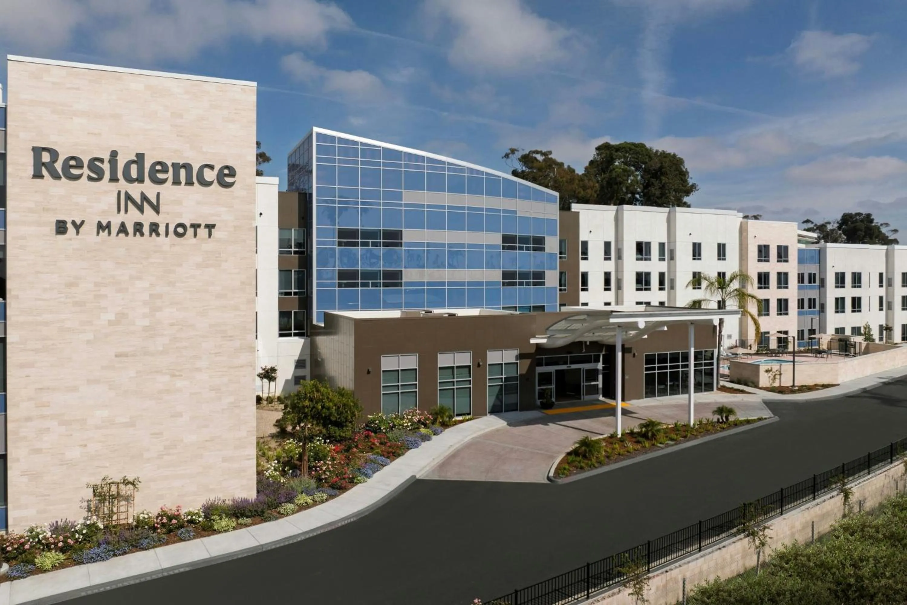 Property building in Residence Inn by Marriott Ventura Beach