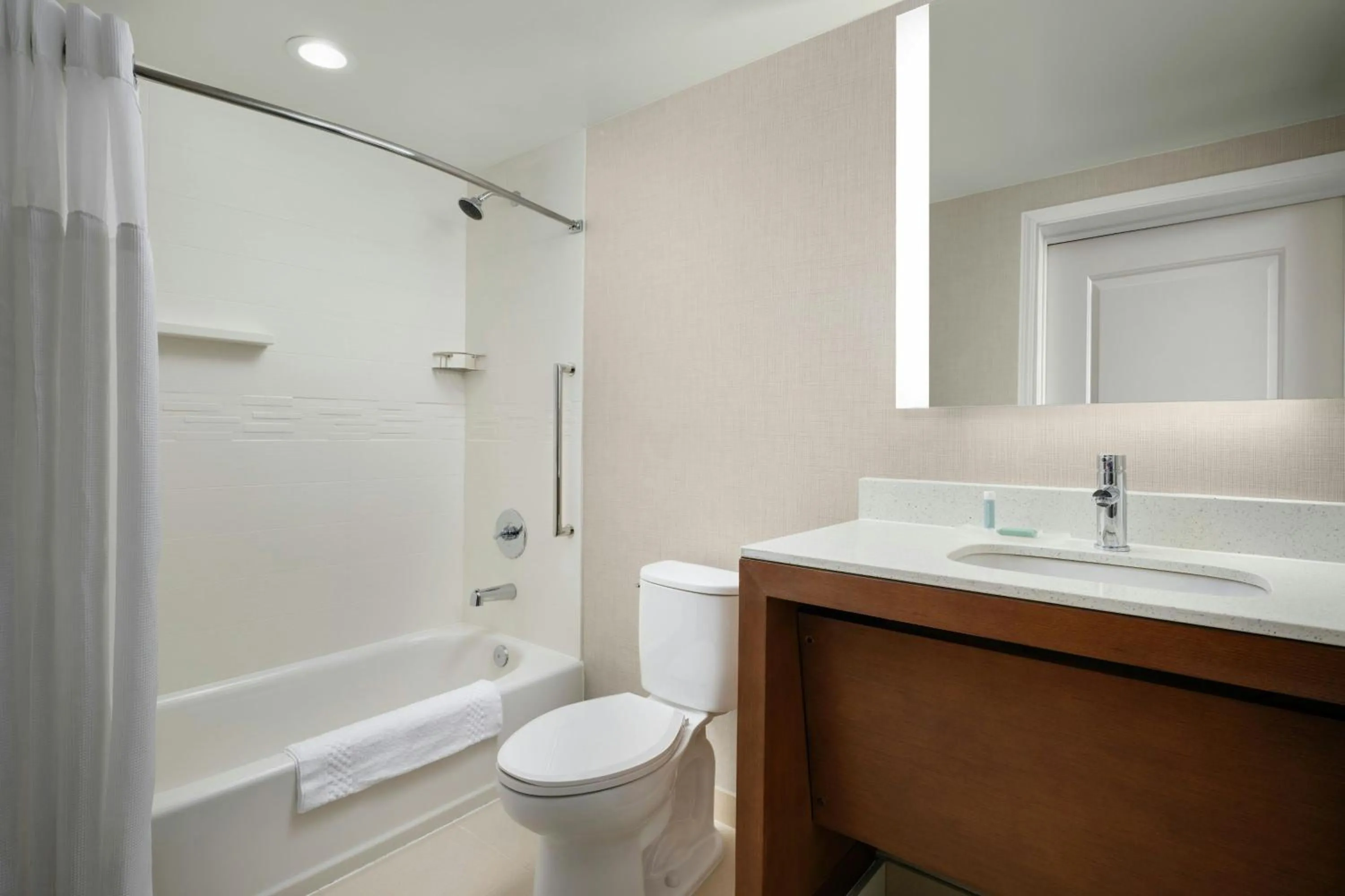 Bathroom in Residence Inn by Marriott Ventura Beach
