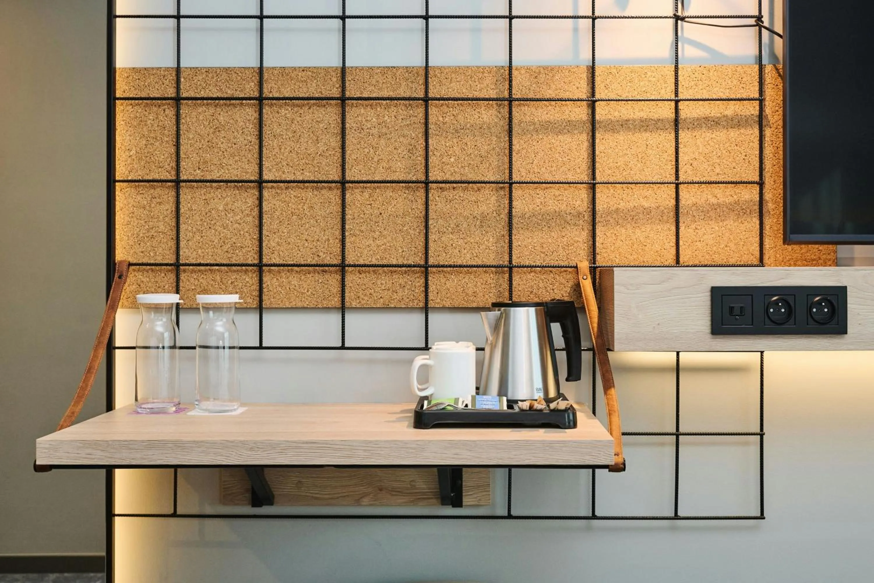 Photo of the whole room in Moxy Warsaw City