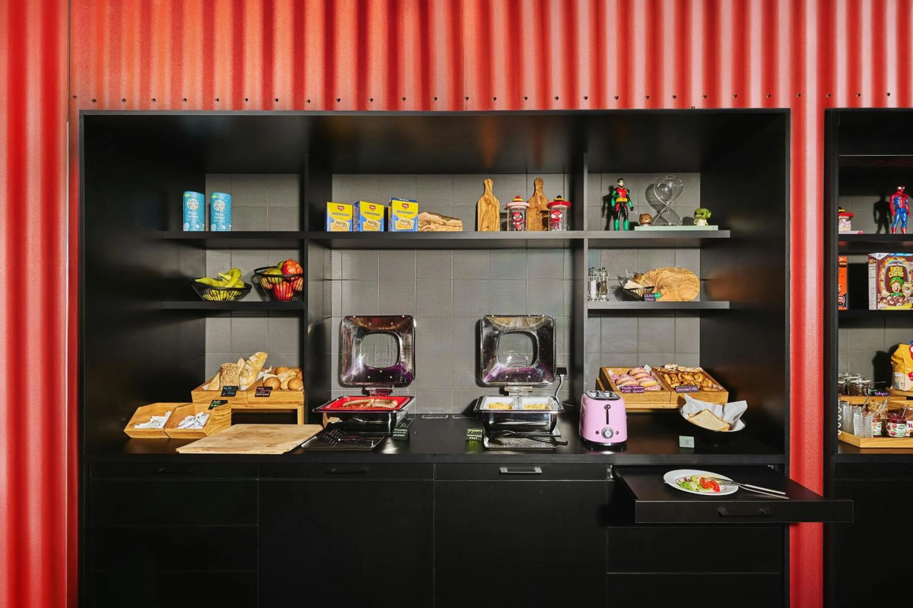 Breakfast in Moxy Warsaw City