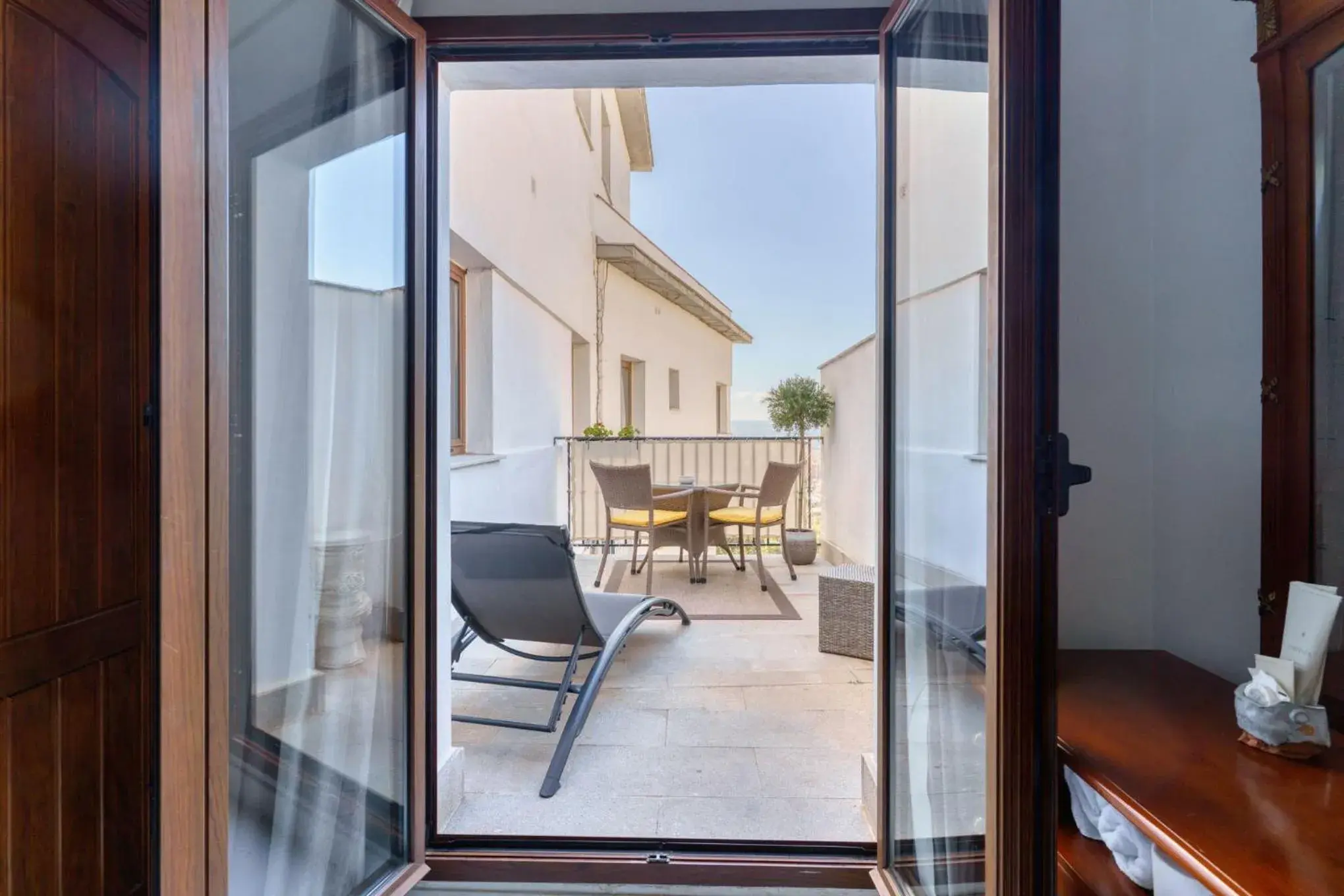 Triple Room with City View in Hotel Mirador Arabeluj Triple Room with City View in Hotel Mirador Arabeluj