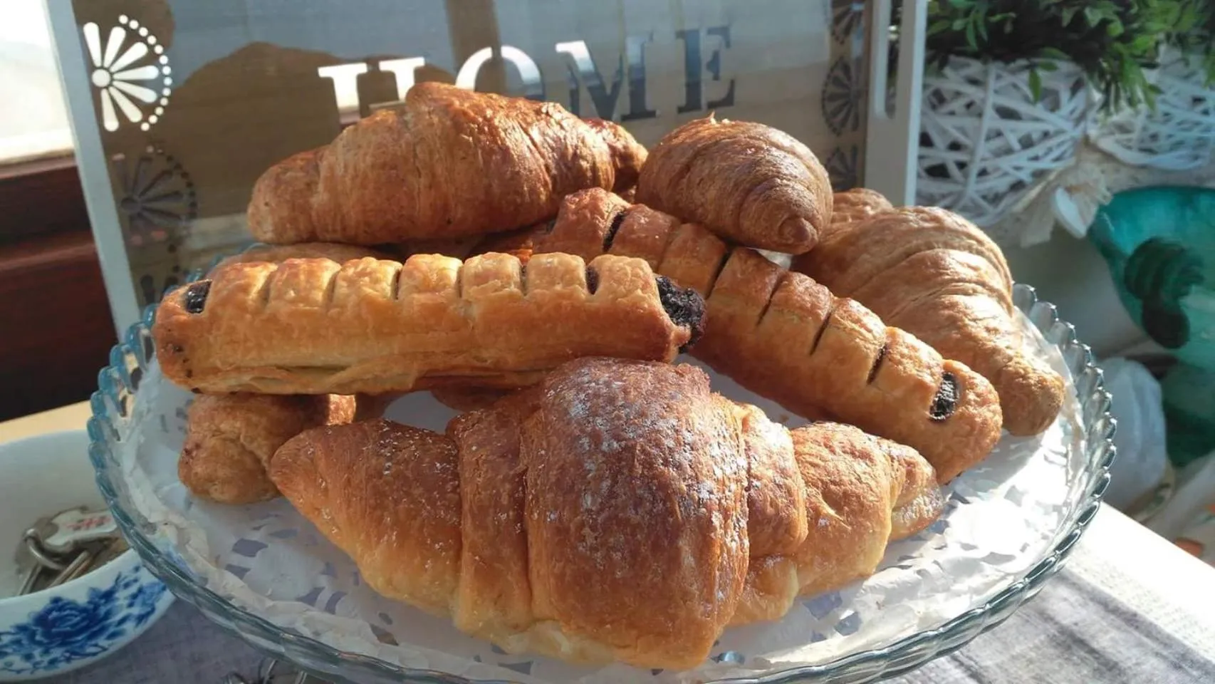 Italian breakfast in Antica Isola